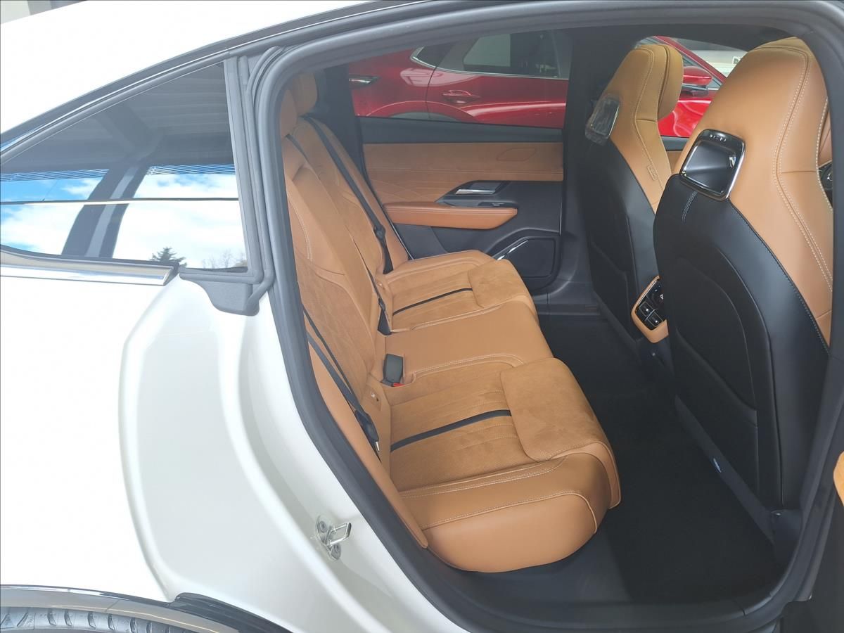 Mazda 6e, EV 258k 1AT RWD Takumi Plus - fotka 4