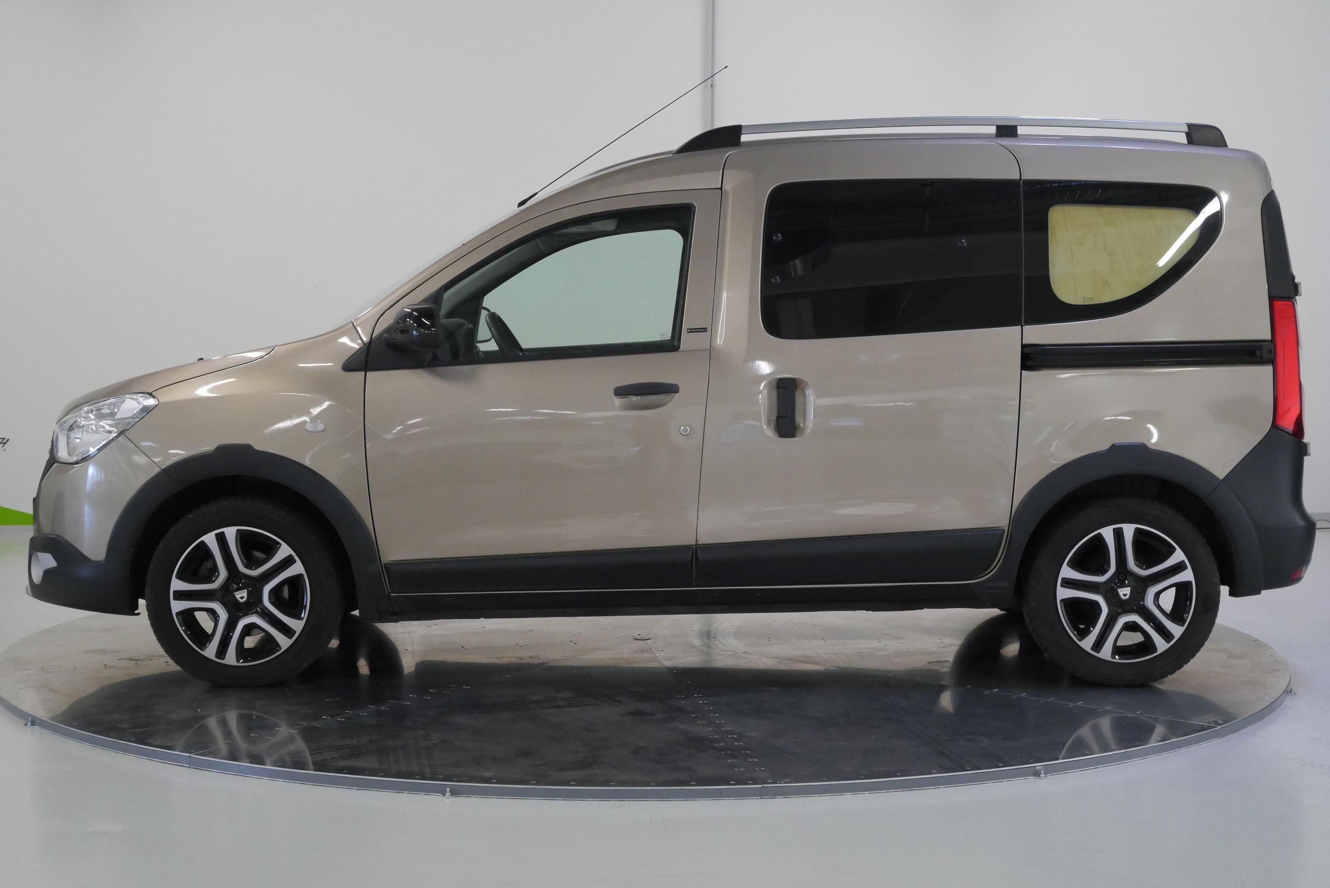 Dacia Dokker, 1.2 TCE 85 kW Celebration - fotka 3