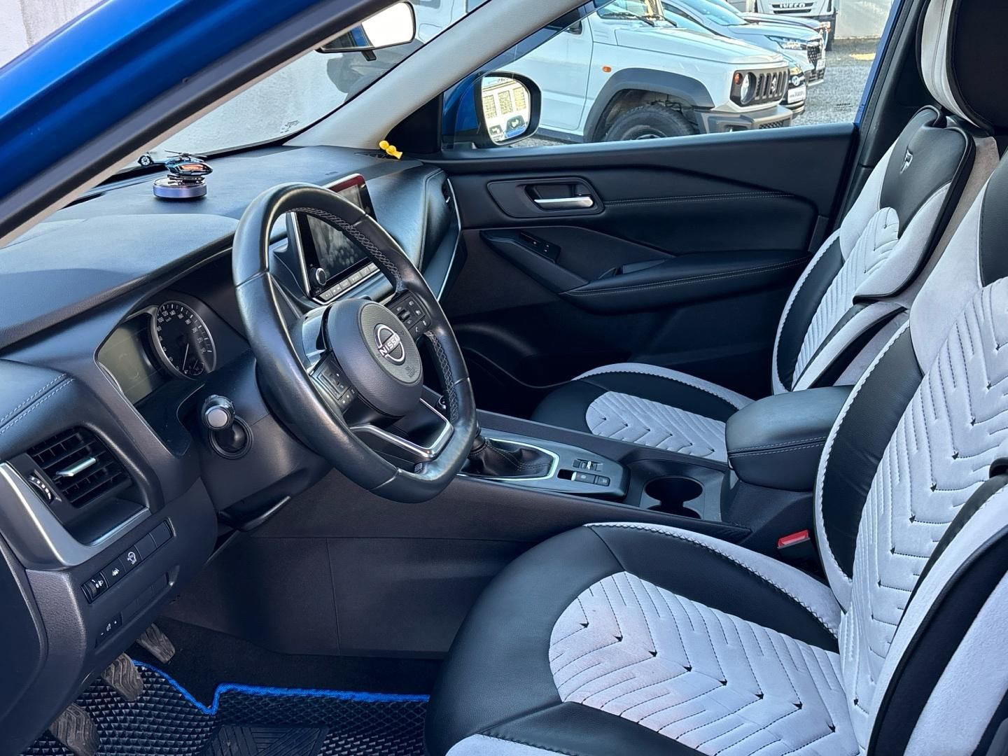 Nissan Qashqai, 1.3 DIG-T Mild Hybrid 140 - fotka 6