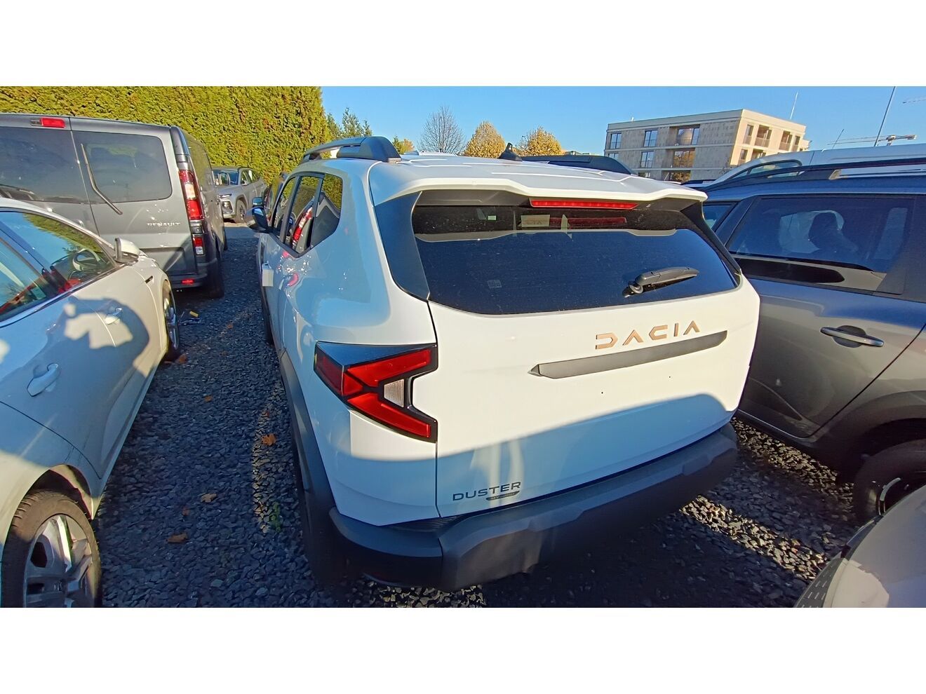 Dacia Duster, Nový Duster Extreme Hybrid 140 - fotka 4