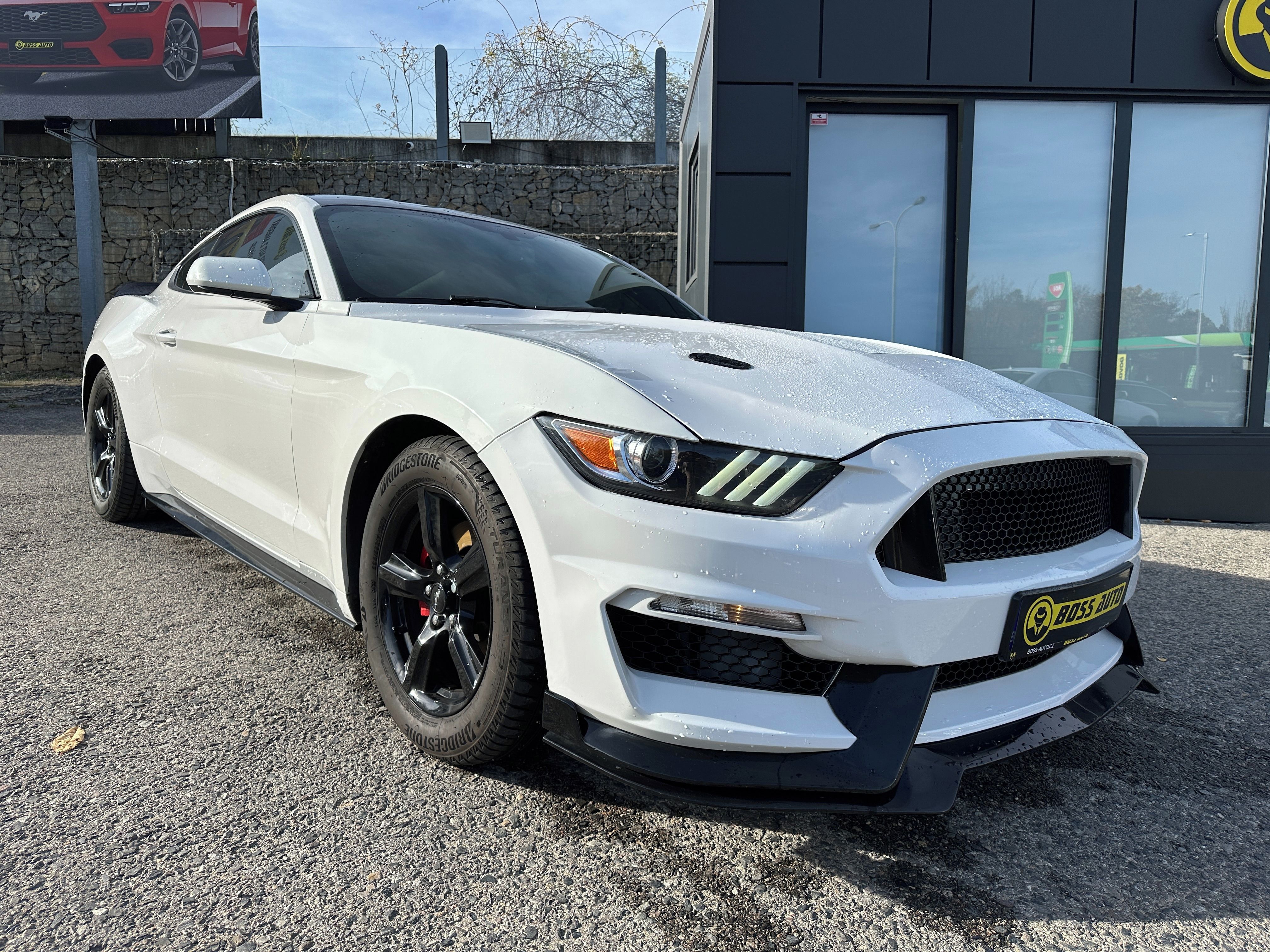 Ford Mustang, Ford Mustang 2015