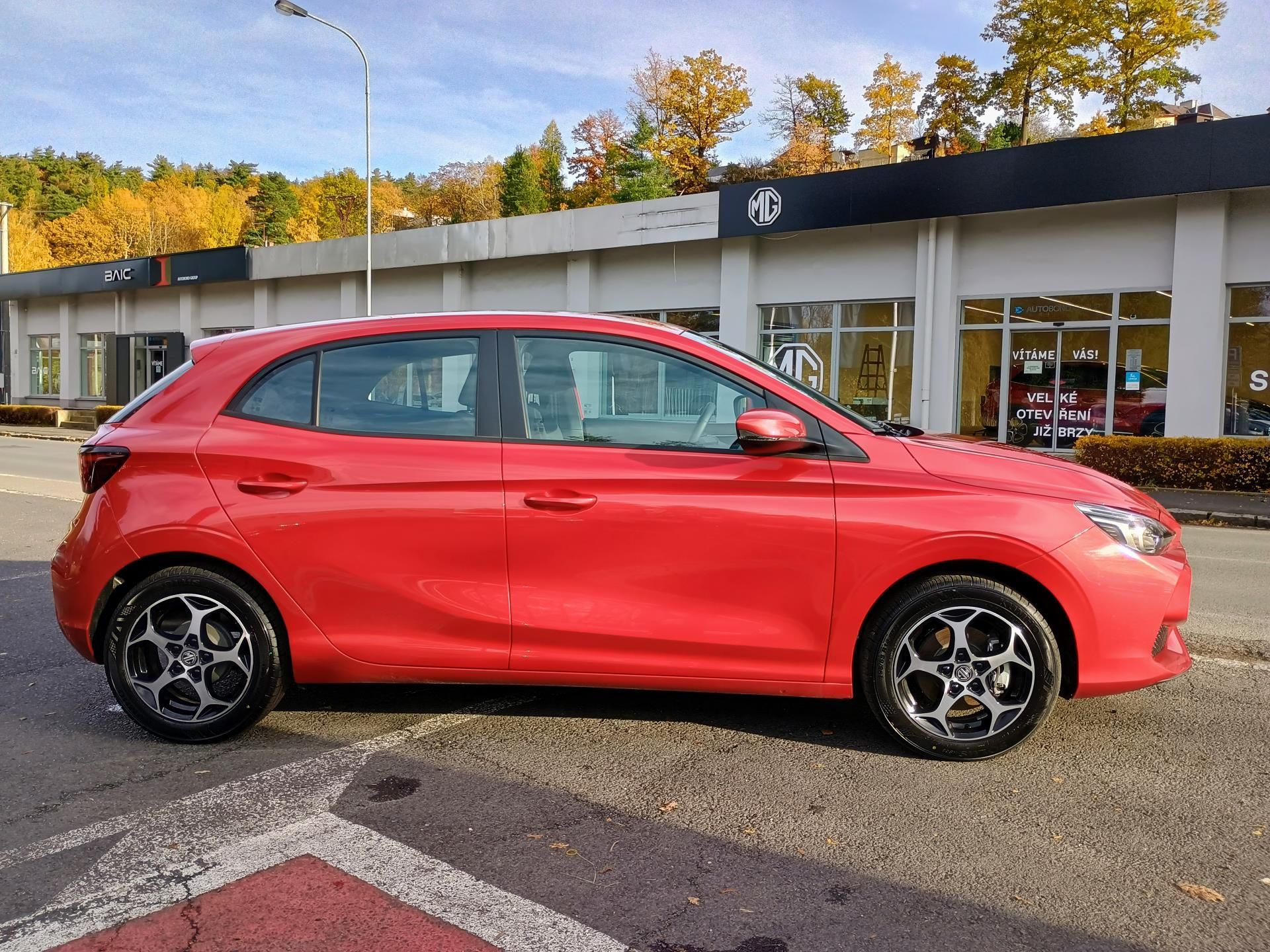 MG MG3, ELEGANCE 1.5 85kW 4×2 5MT - fotka 4