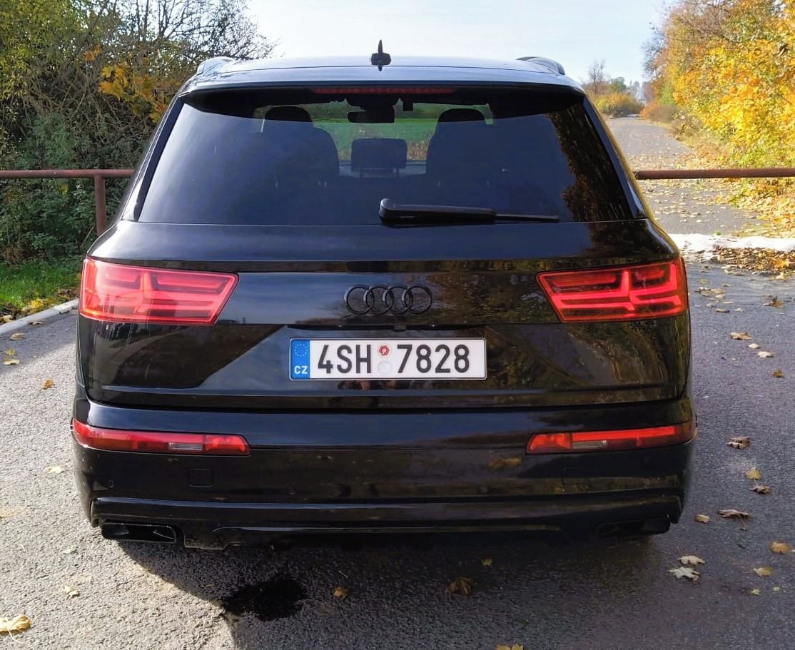 Audi Q7, 3.0TDI 230kw S-line,7míst,Taž - fotka 5