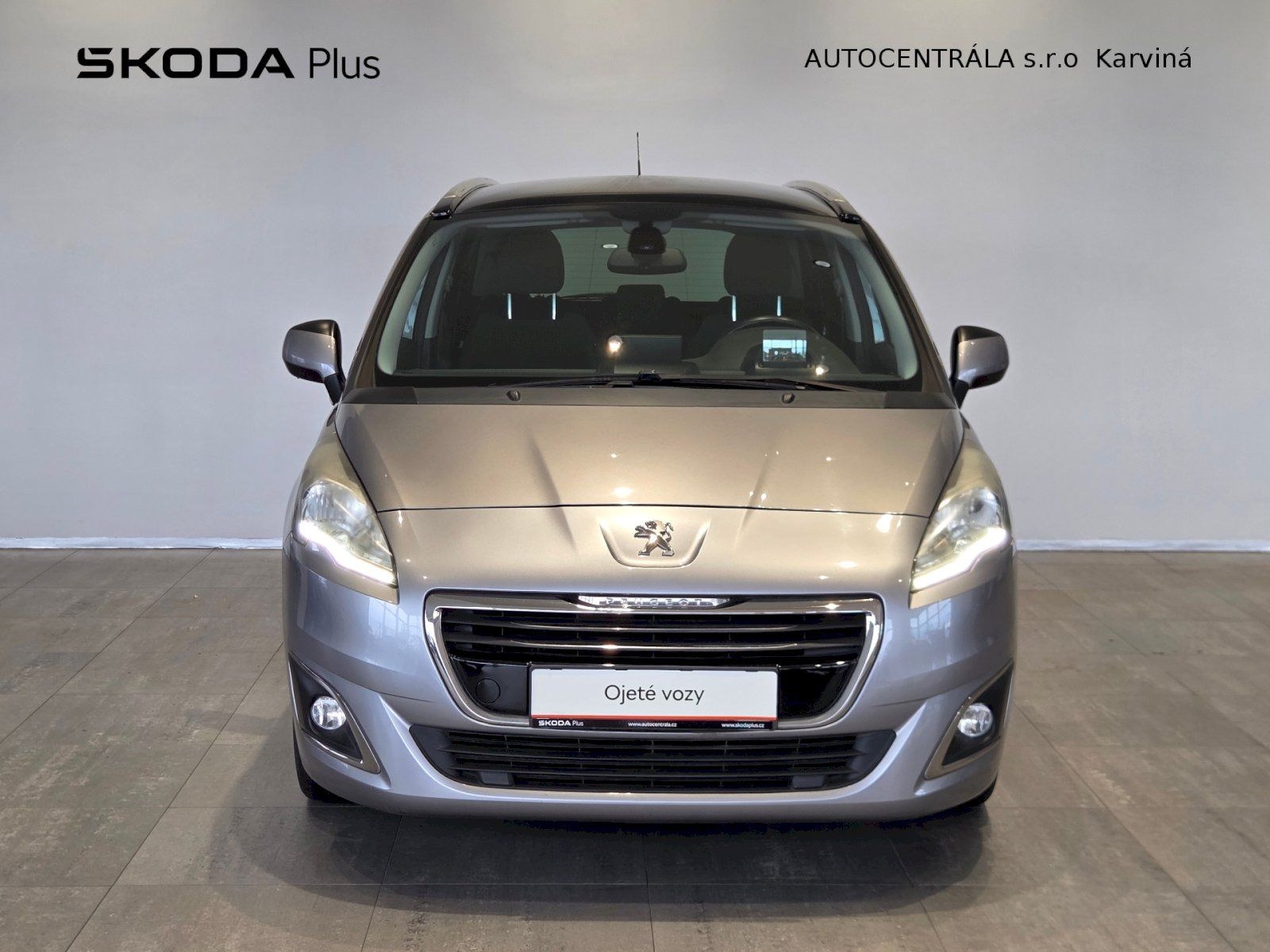 Peugeot 5008, 1,6 BlueHDi / 88 kW Allure 7 m - fotka 4