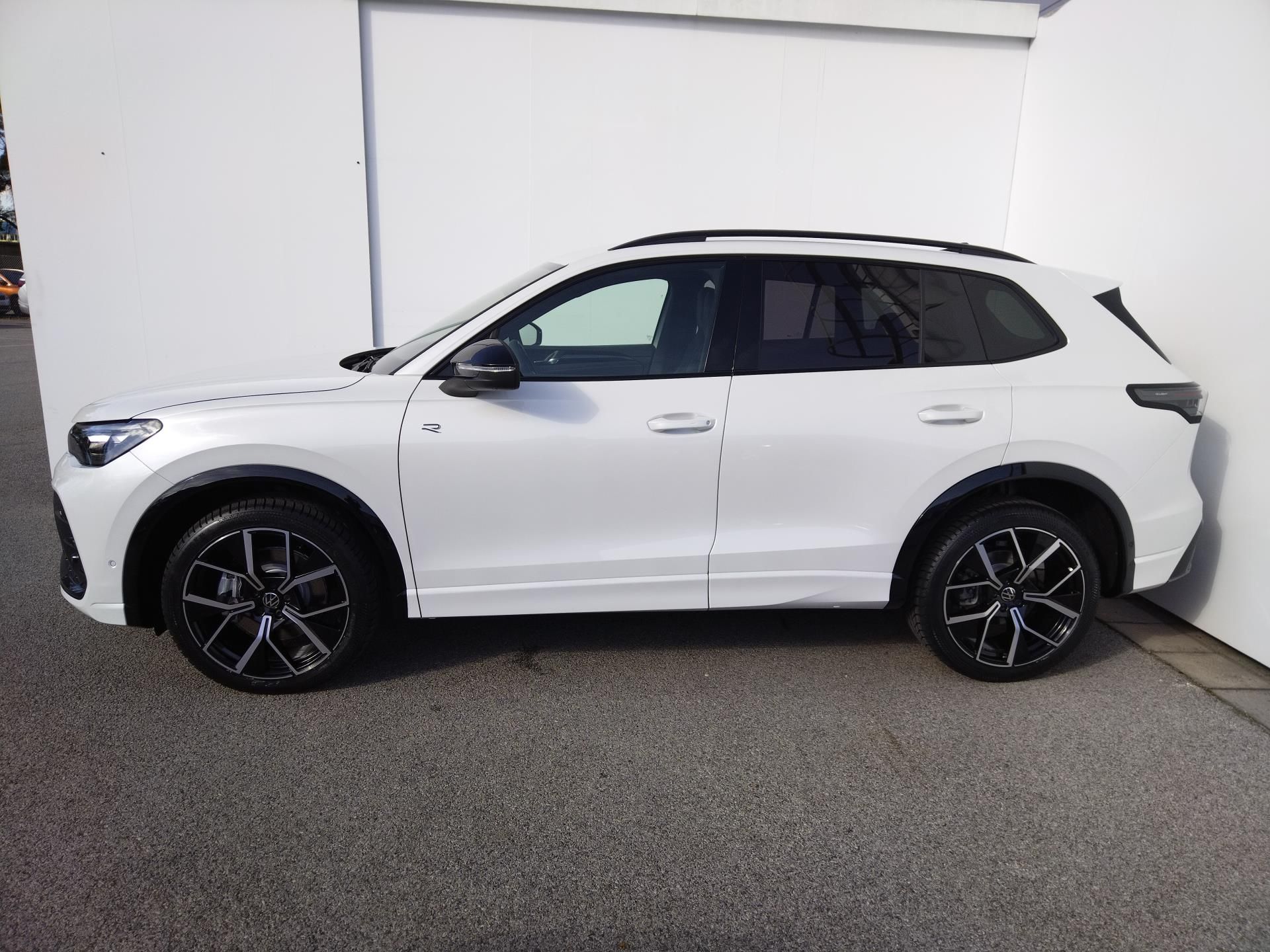 Volkswagen Tiguan, Tiguan R-Line 2,0 TSI 150 kW 4 - fotka 3