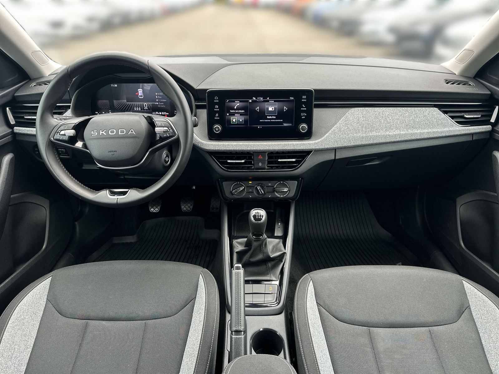 Škoda Scala, 1.0 TSI Selection - fotka 5