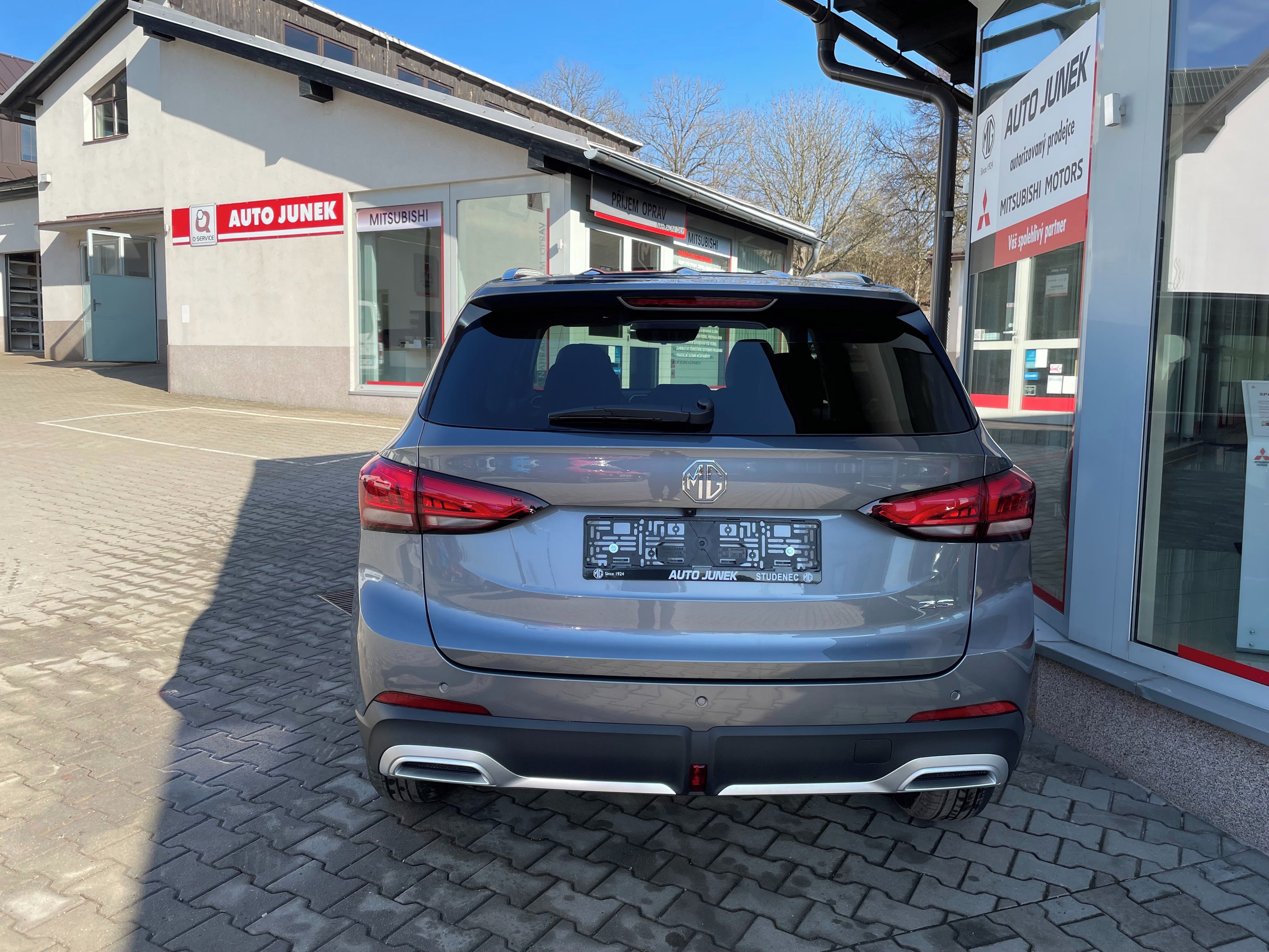 MG ZS, 1.5 HYBRID+ EMOTION - fotka 4