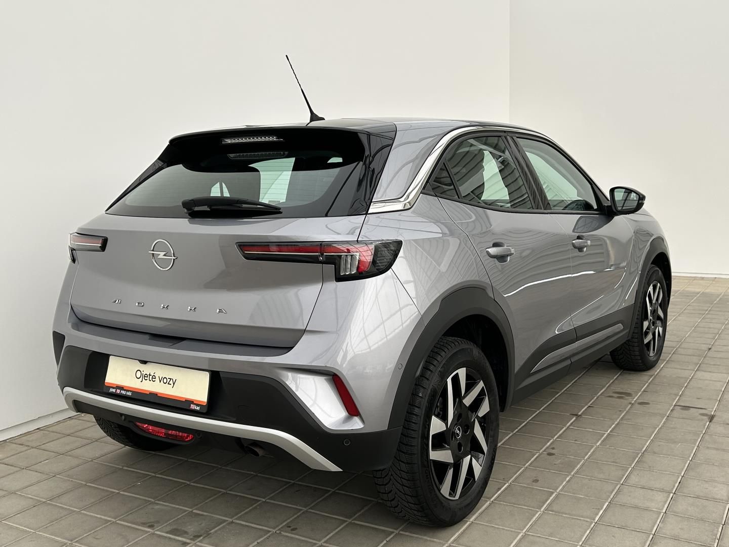 Opel Mokka, 1.2T 74kW Elegance - fotka 5