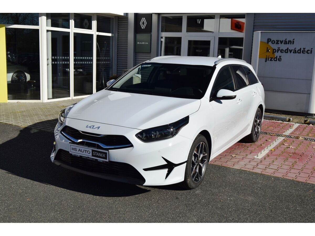 Kia Cee´d, SW 1,5 T-GDi 7DCT TOP - fotka 2