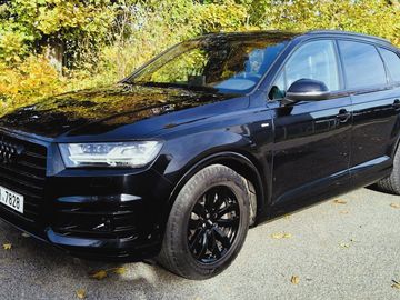 3.0TDI 230kw S-line,7míst,Taž