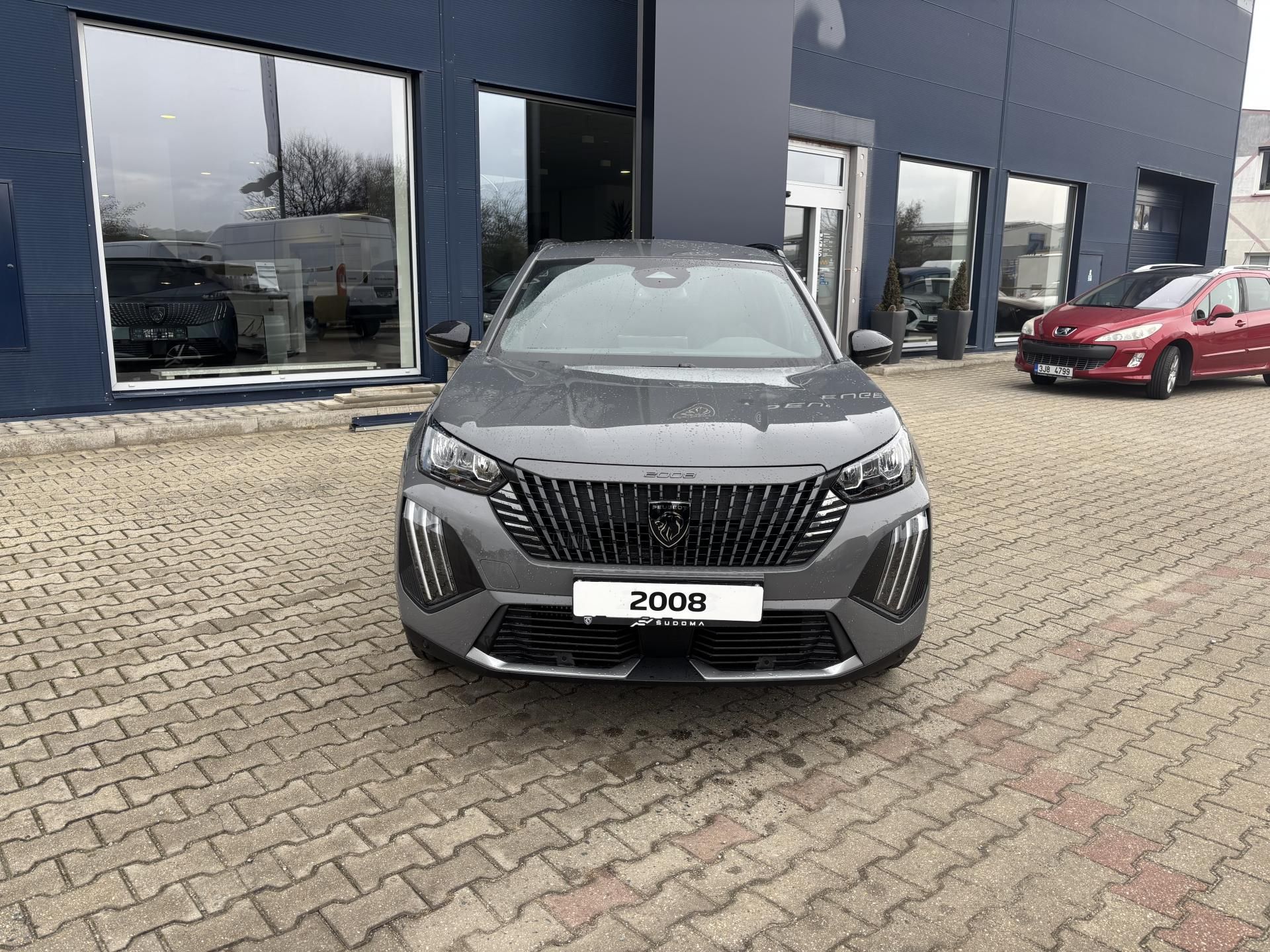 Peugeot 2008, ALLURE PureTech 130 S&S EAT8 - fotka 2