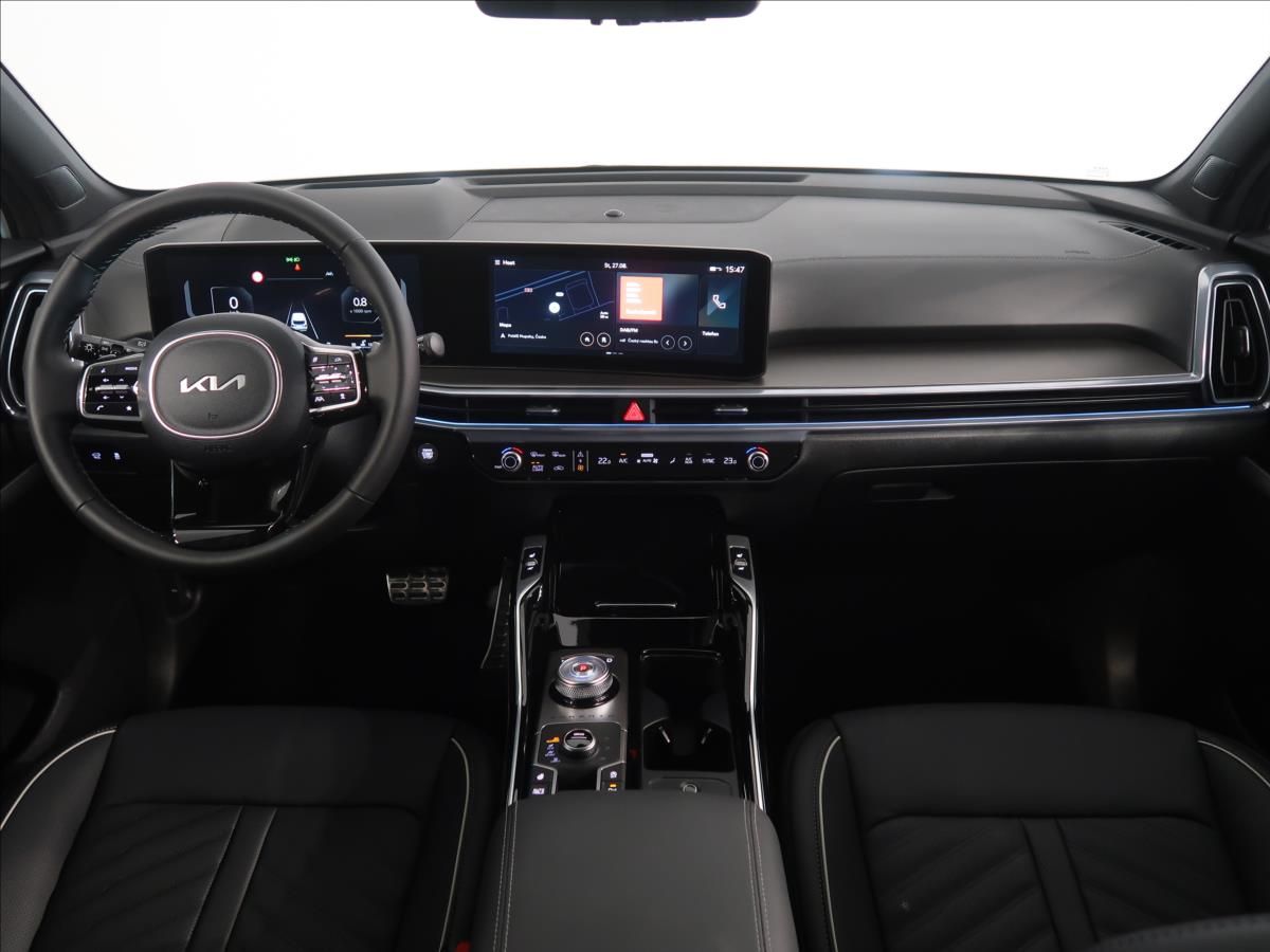 Kia Sorento, 2,2 CRDi 8DCT  TOP NAPPA 7P - fotka 5