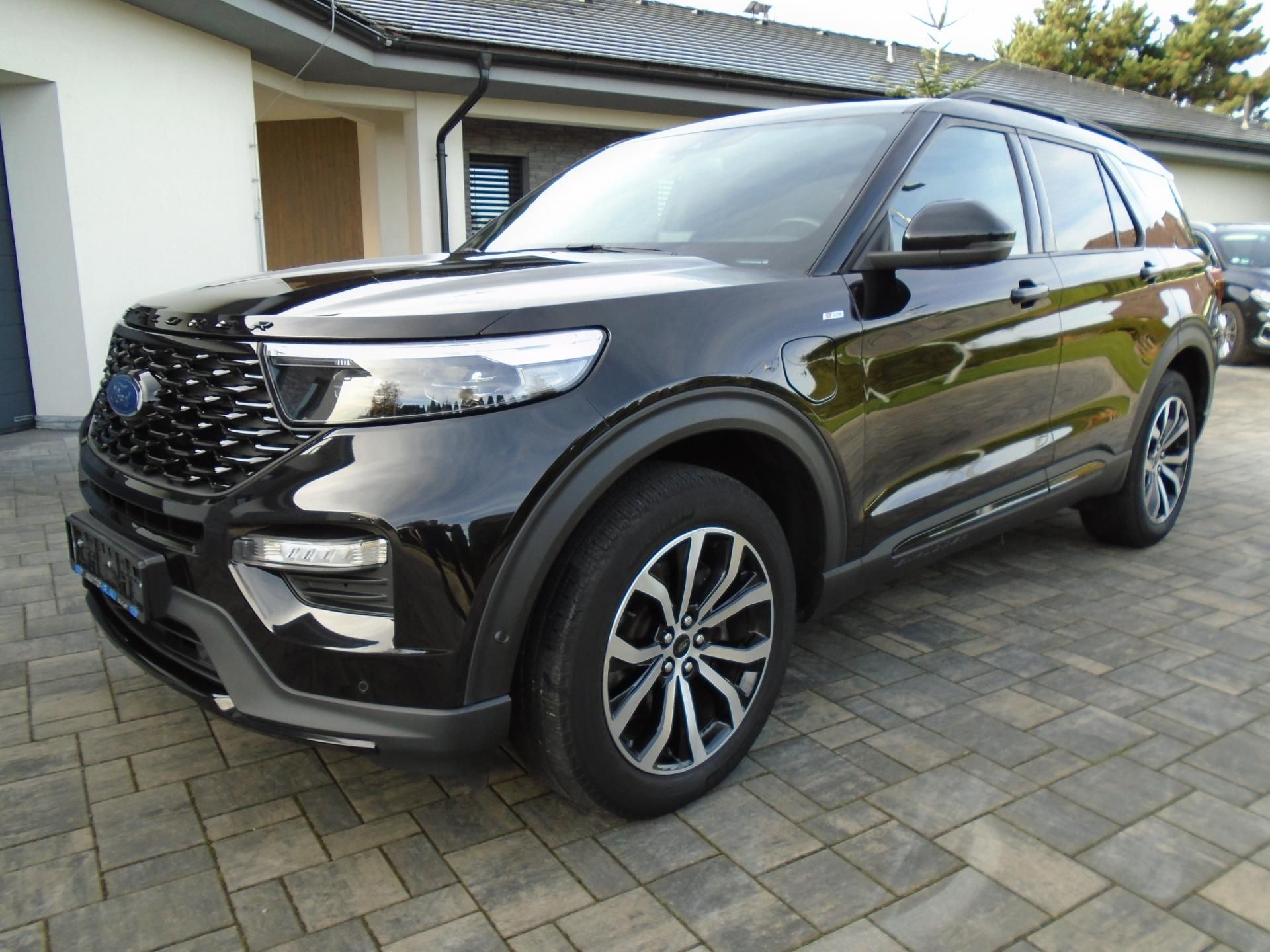 Ford Explorer, 3,0EcoBoost Plug-in-Hybrid ST - fotka 2