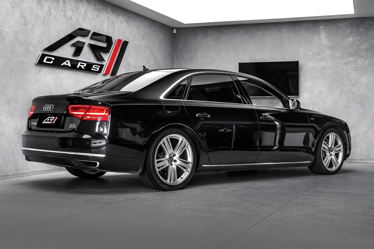Audi A8, 6,3 W12 L Exclusive Keramiky M - fotka 5