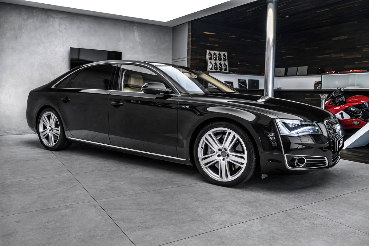 Audi A8, 6,3 W12 L Exclusive Keramiky M - fotka 4