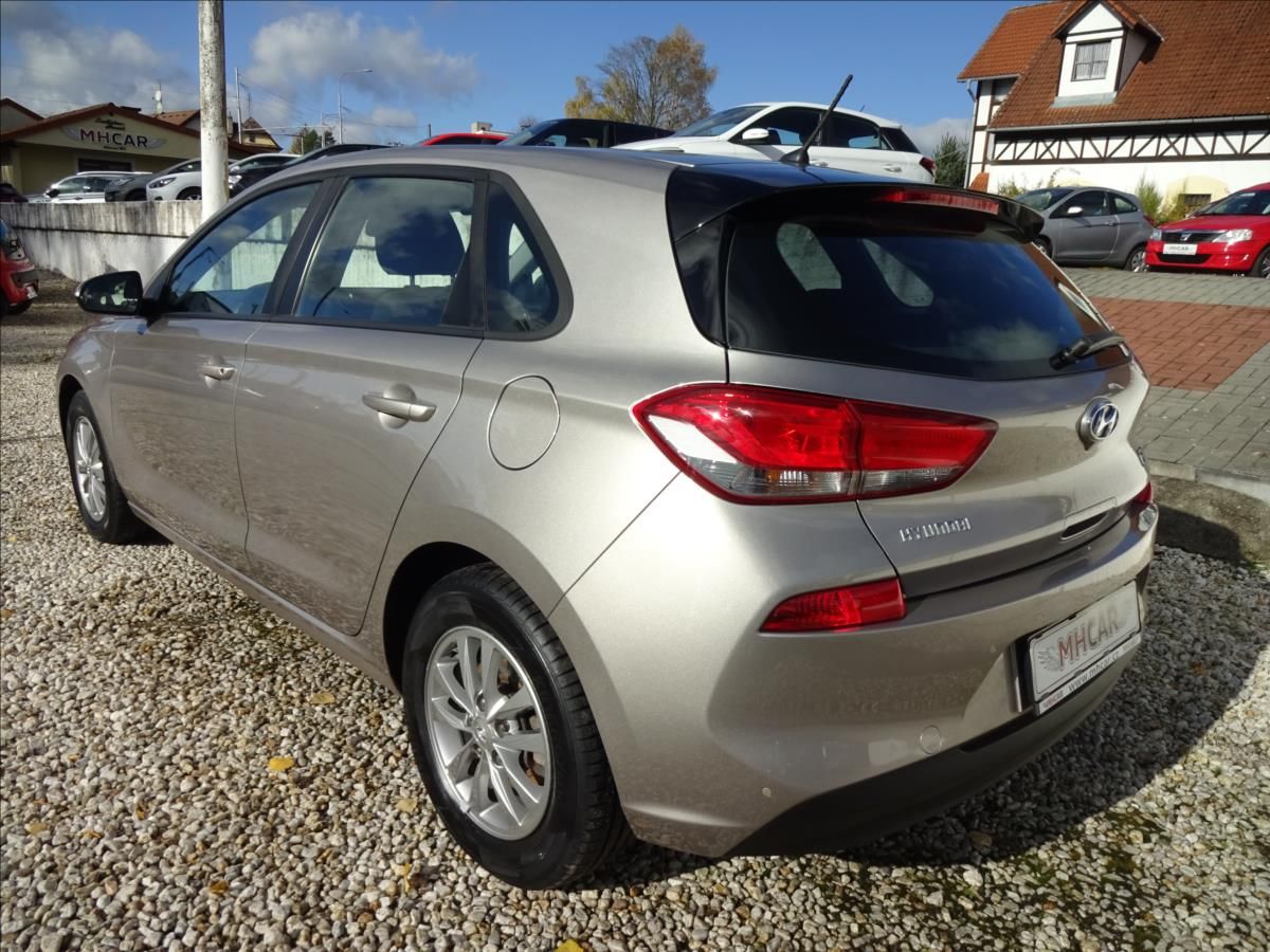 Hyundai i30, 1,0TGDi 88kW - fotka 5