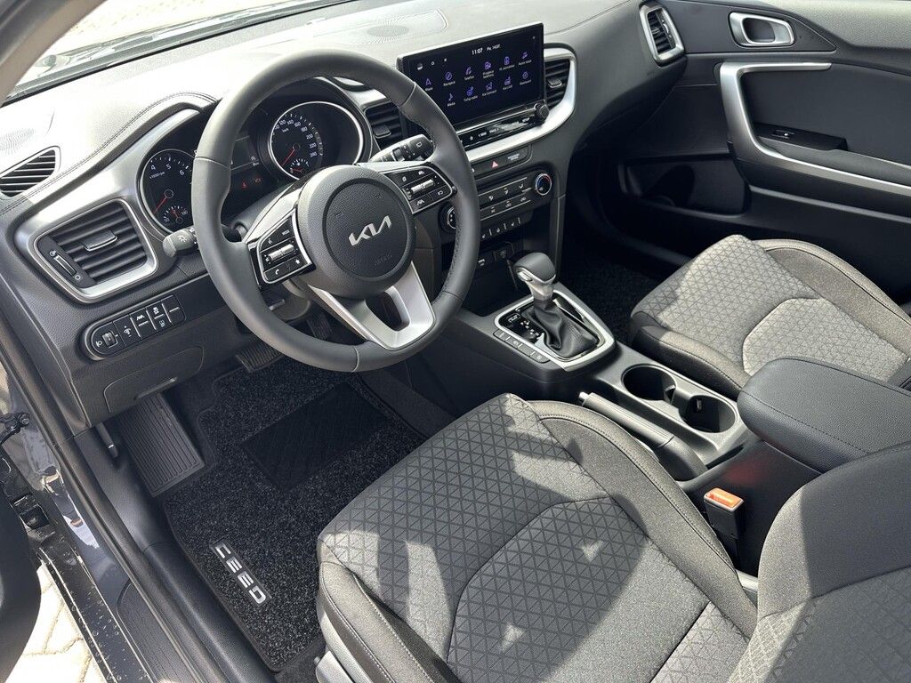 Kia Cee´d, 1,5 T-GDi 7DCT 103  kW SPIN - fotka 4