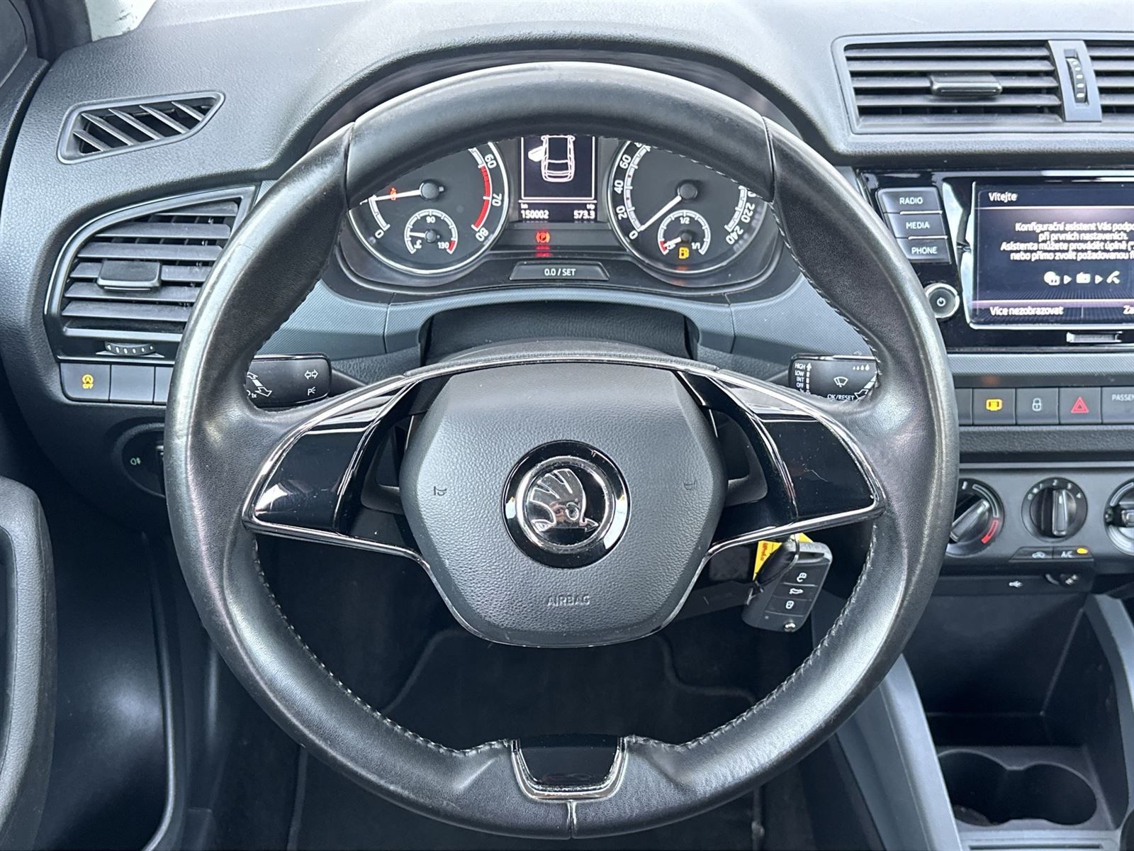 Škoda Fabia, Combi Tour 1.0 TSI Active - fotka 6