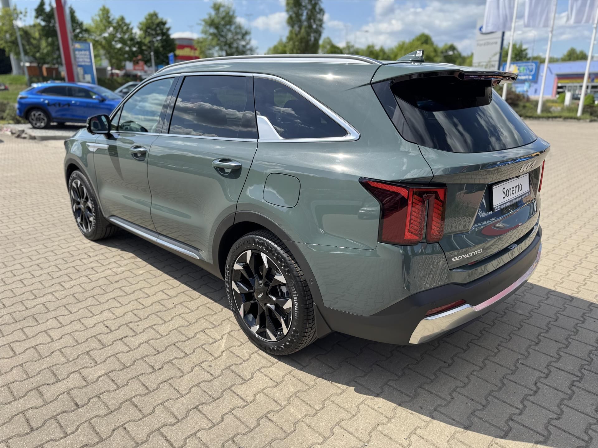 Kia Sorento, 2,2 CRDi 4x4 8DCT TOP 7P, PNS - fotka 5