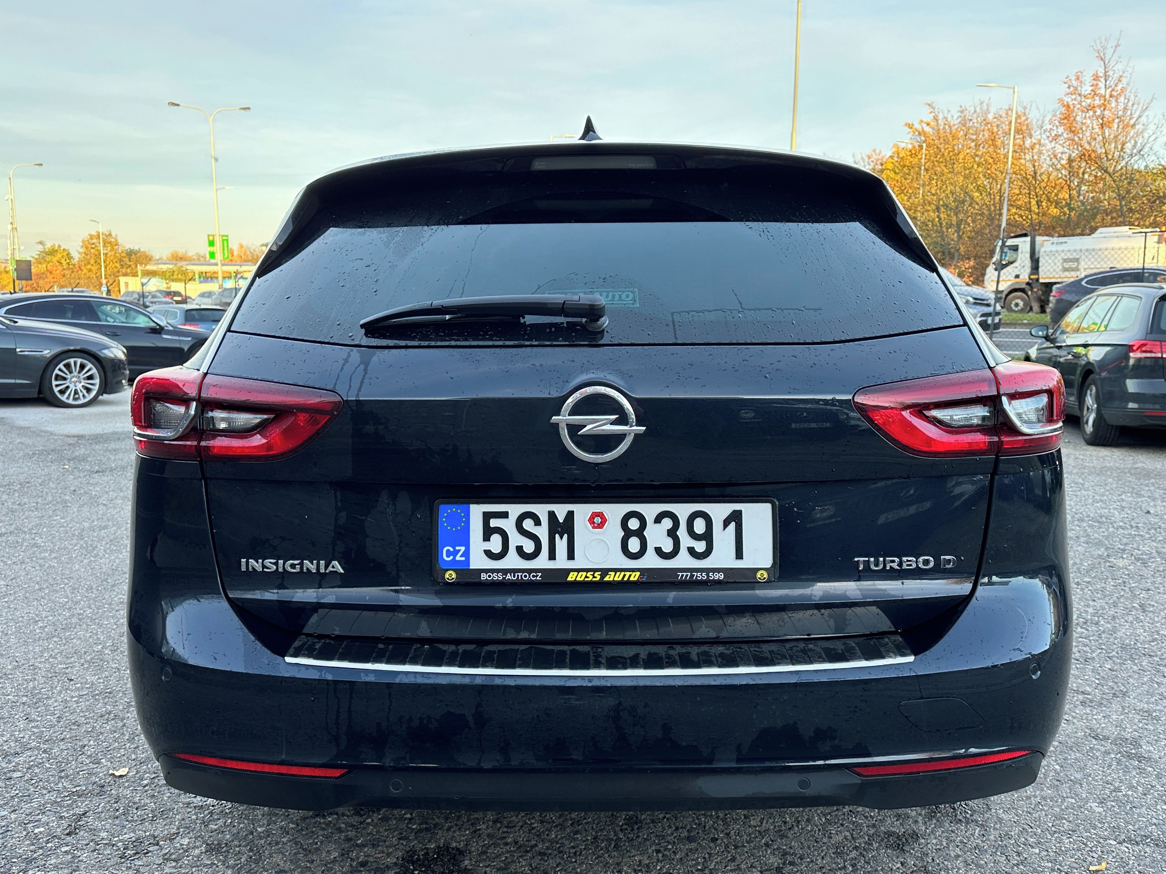 Opel Insignia, Opel Insignia Sports Tourer - fotka 5