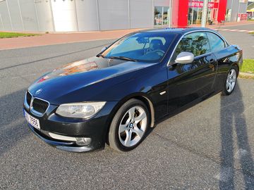 BMW E93 320D - 2013