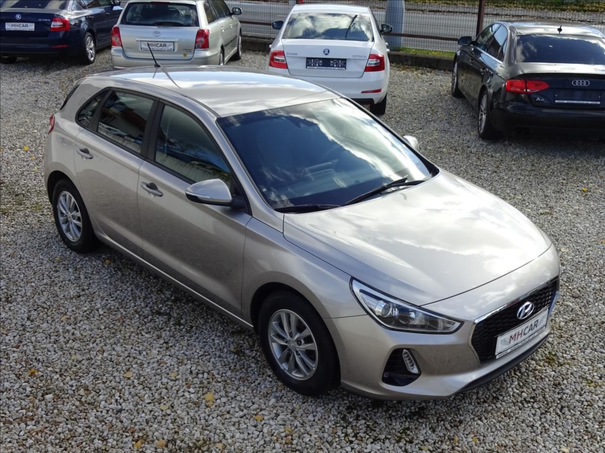 Hyundai i30, 1,0TGDi 88kW