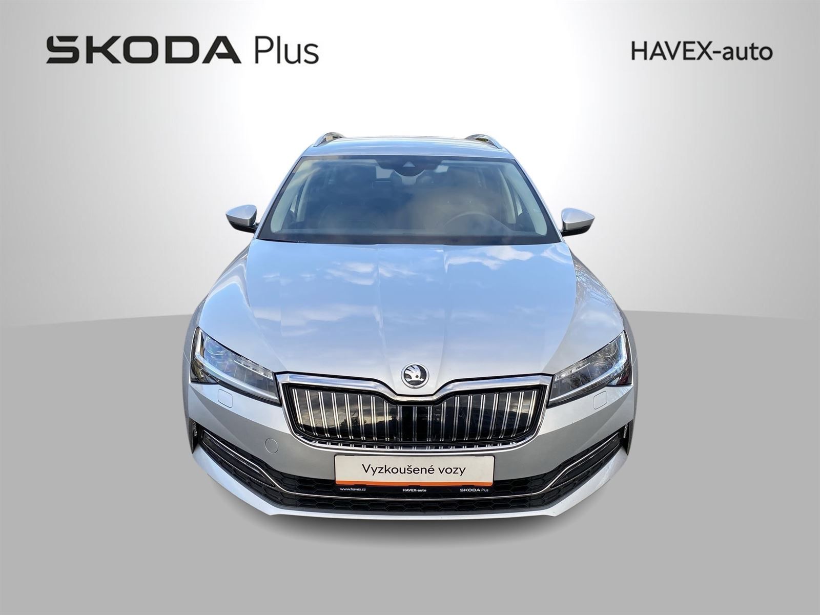 Škoda Superb, Combi 1.4 TSI iV DSG Style - fotka 4