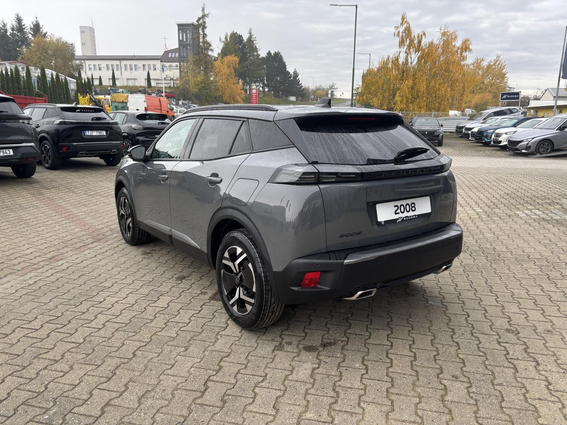 Peugeot 2008, ALLURE PureTech 130 S&S EAT8 - fotka 5