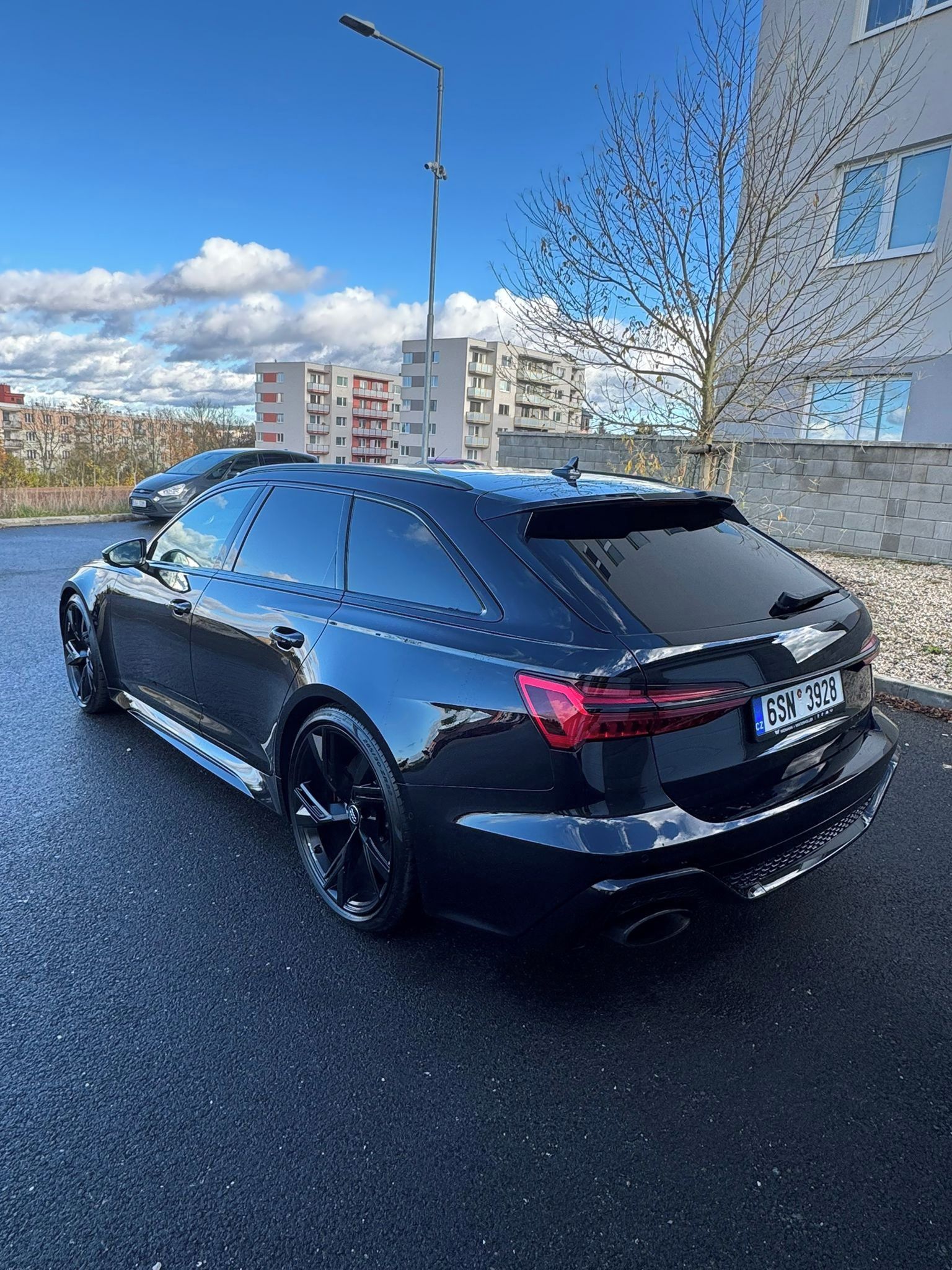Audi RS6, Audi RS6 4.0 Kerami/B&O/Laser - fotka 6