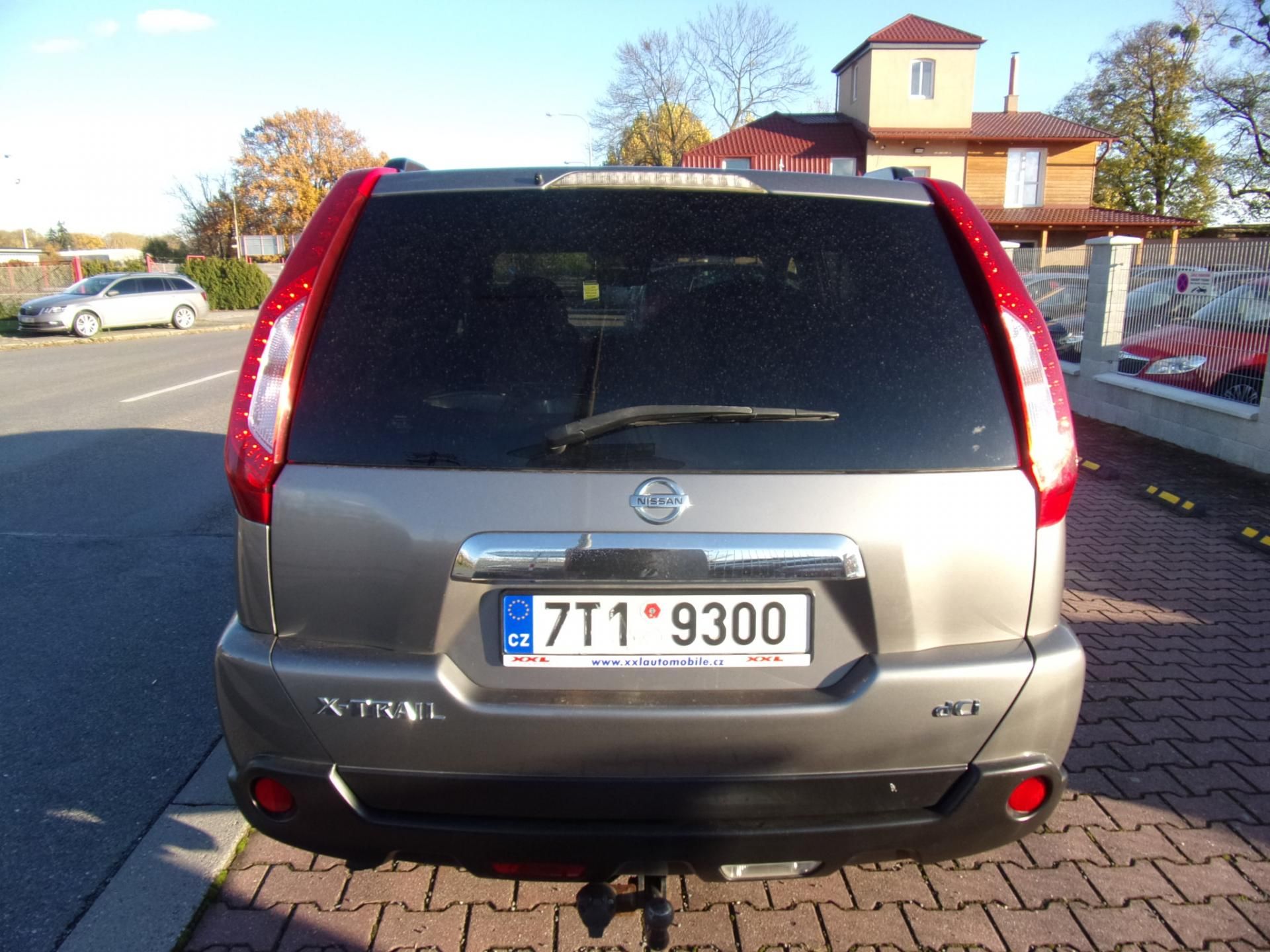 Nissan X-Trail, 2,0DCI 110kW 4x4 AUT AC TAŽNÉ - fotka 5