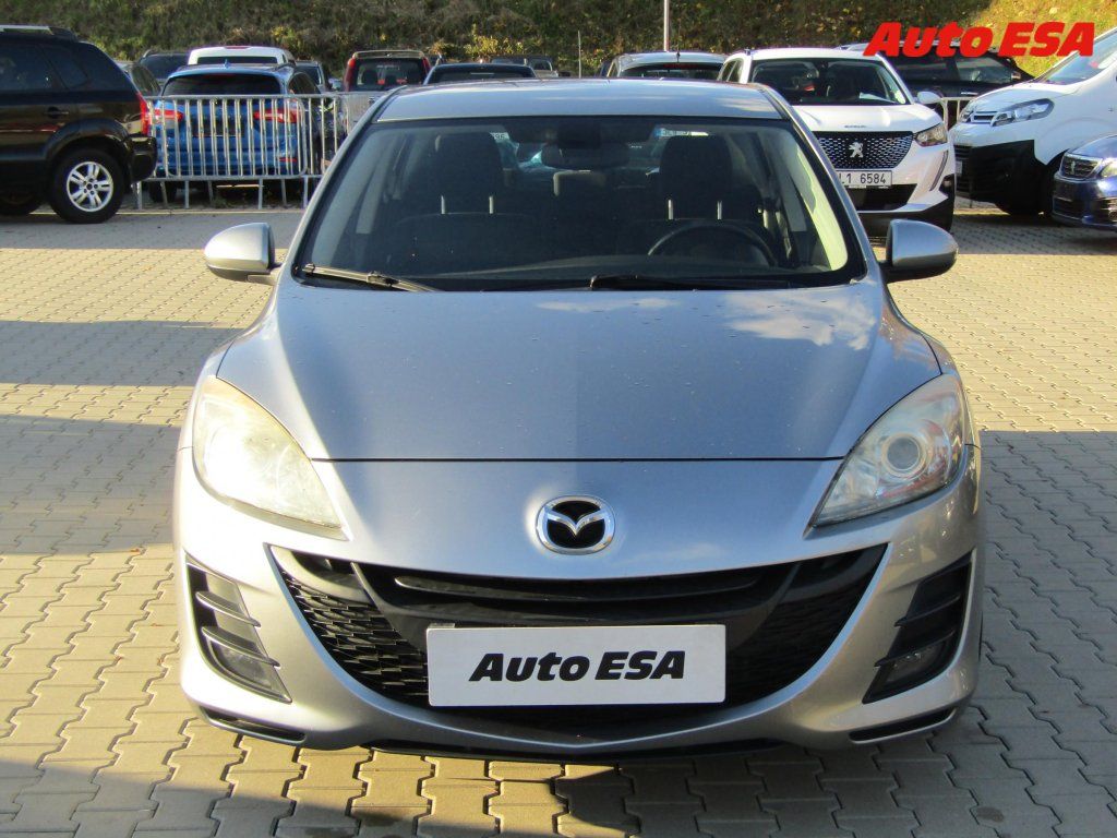 Mazda 3, 2.0 i,autoAC - fotka 2