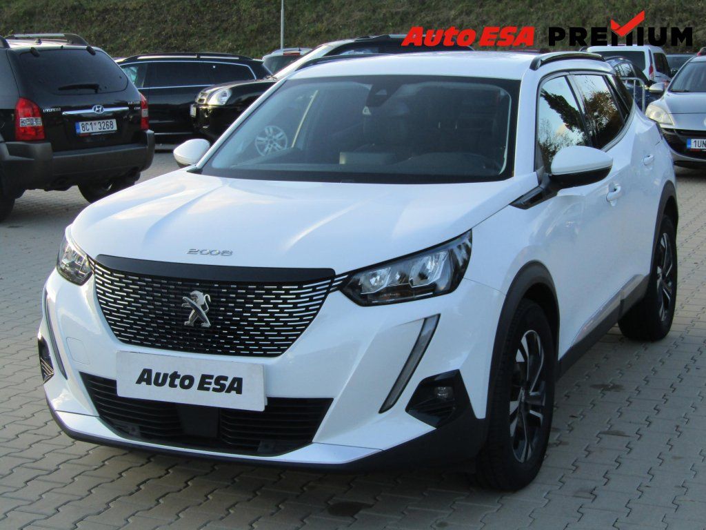 Peugeot 2008, 1.2i,ČR,LED - fotka 3