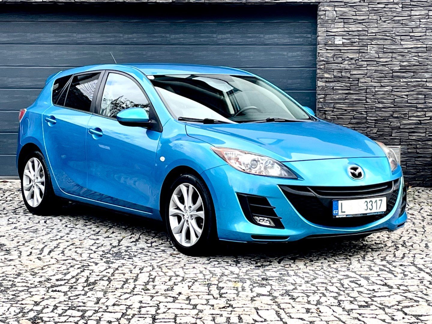 Mazda 3, 2.2 Turbodiesel TX Plus Bose - fotka 3