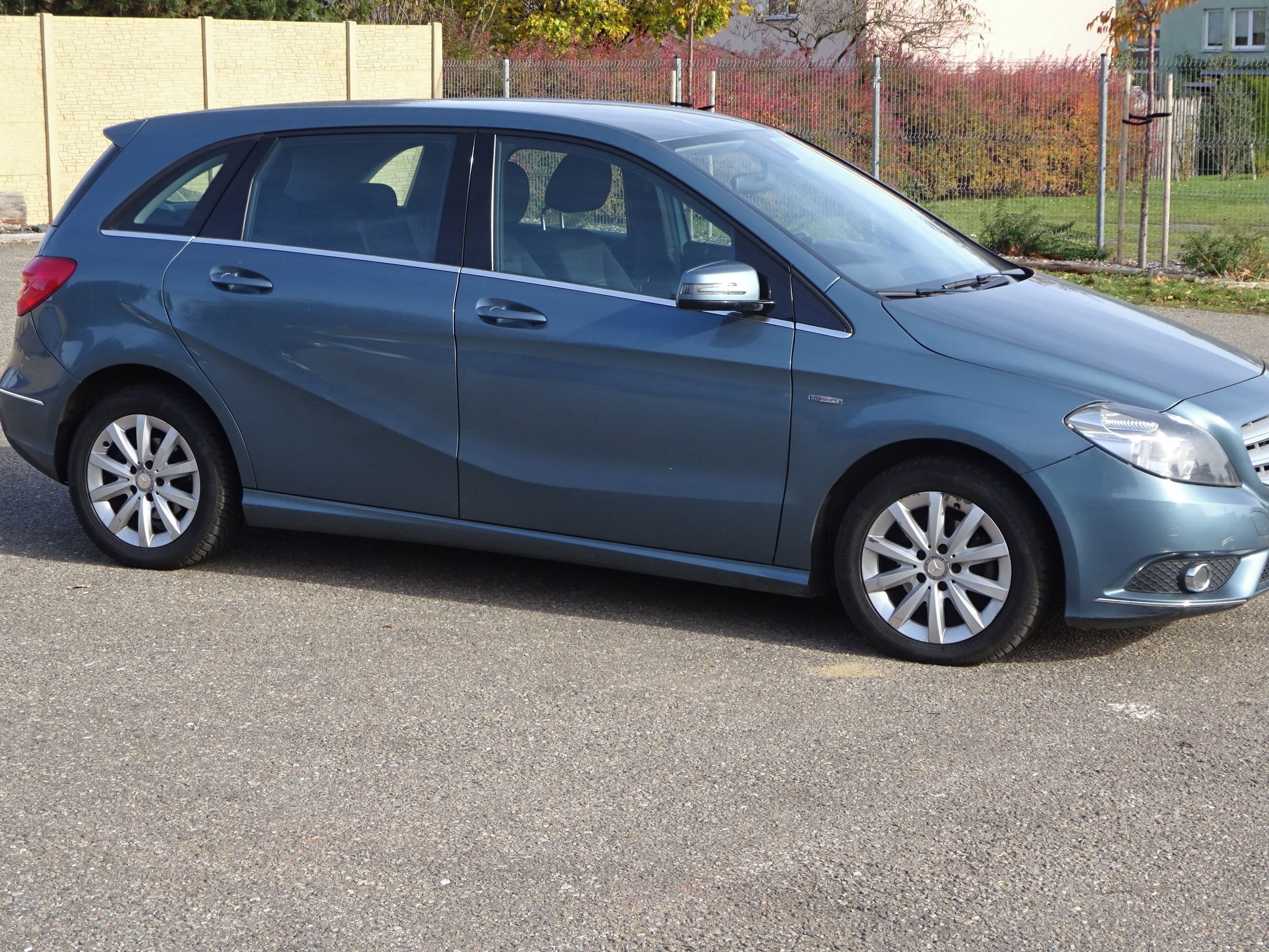 Mercedes-Benz Třídy B, 180 CDI Koupeno v ČR (DPH) - fotka 2