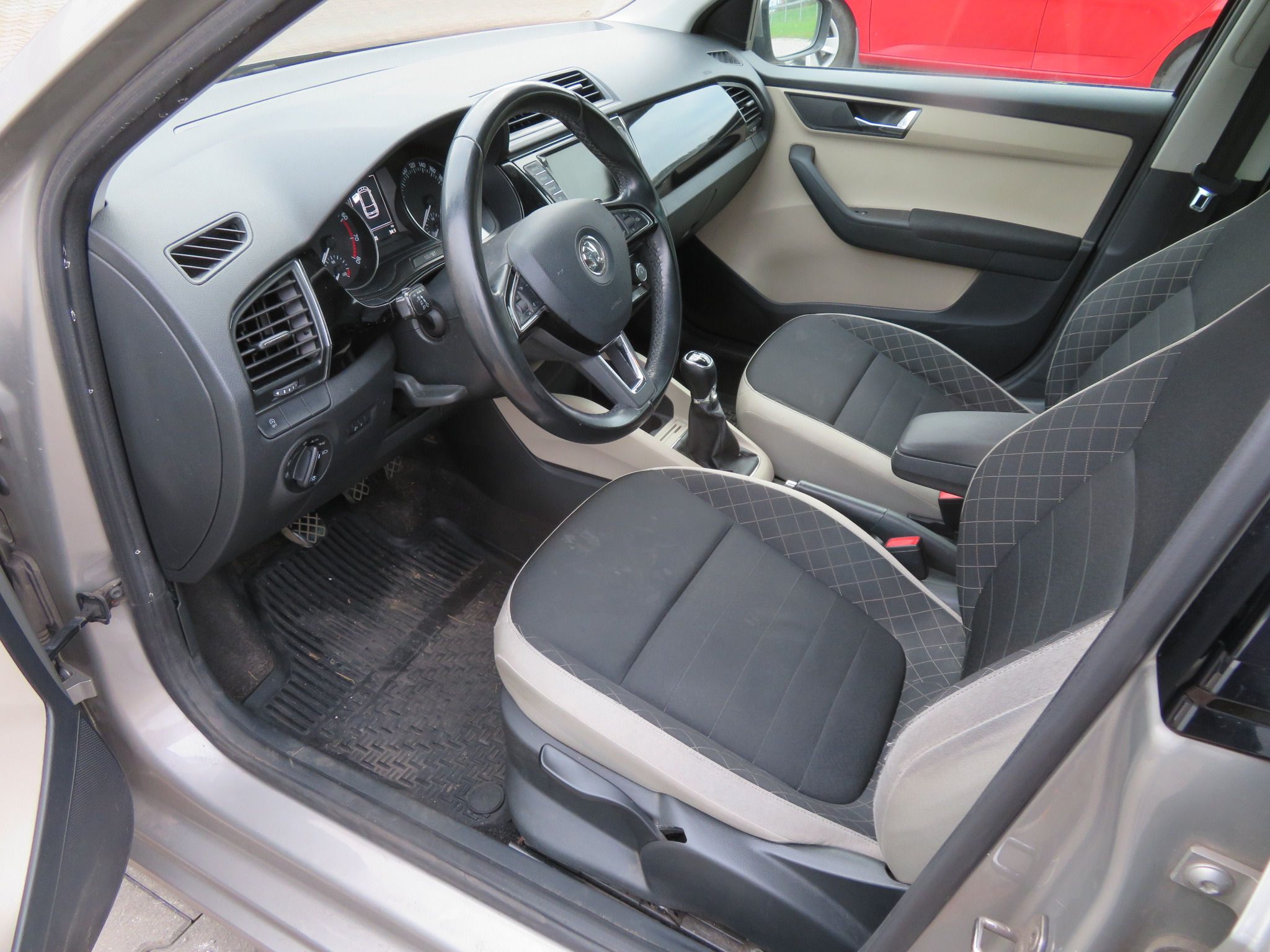 Škoda Fabia, 1.2 TSI 81 KW. Odpočet DPH - fotka 5