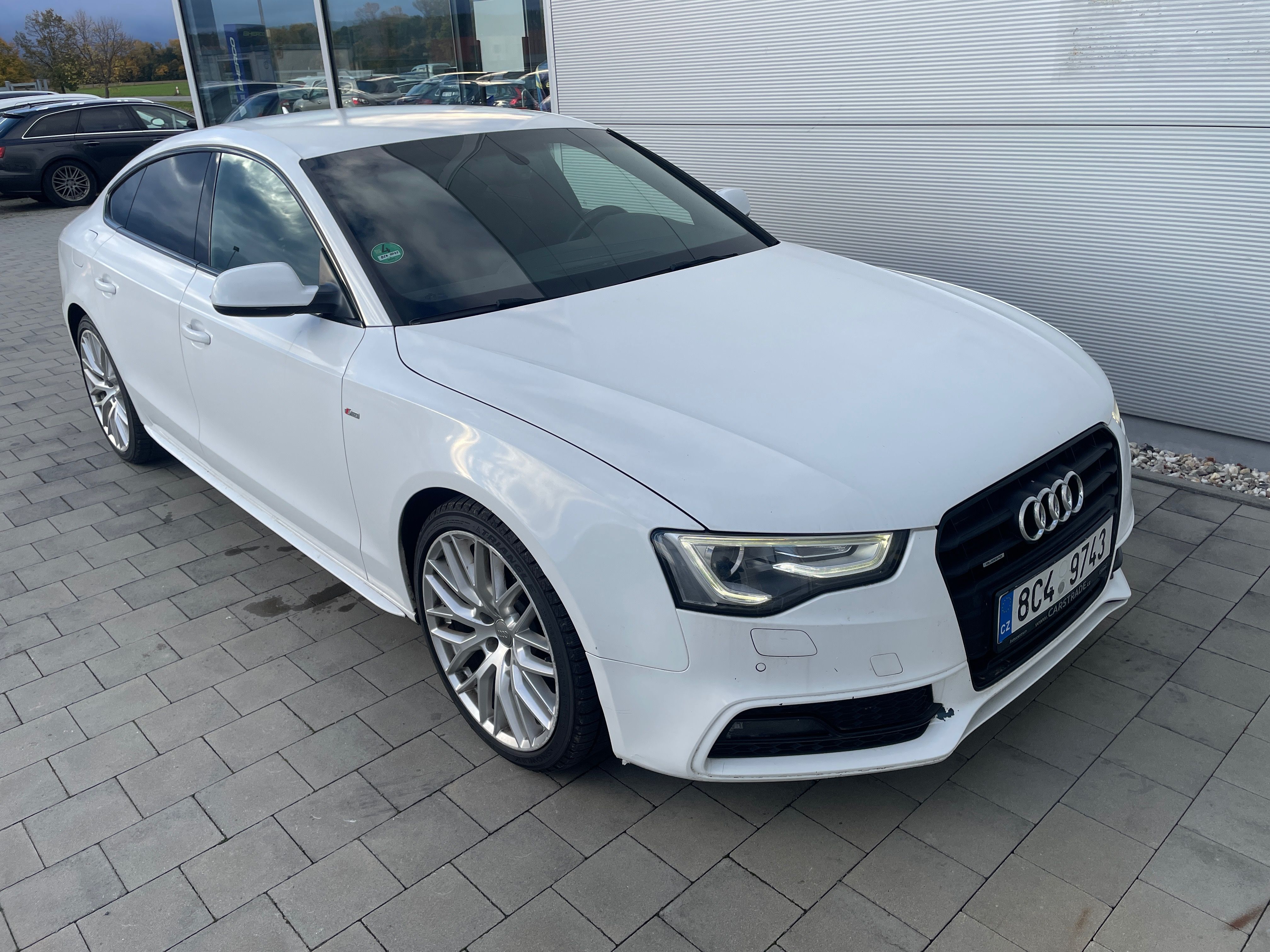 Audi A5, 2.0 TDI Quattro S line - fotka 2