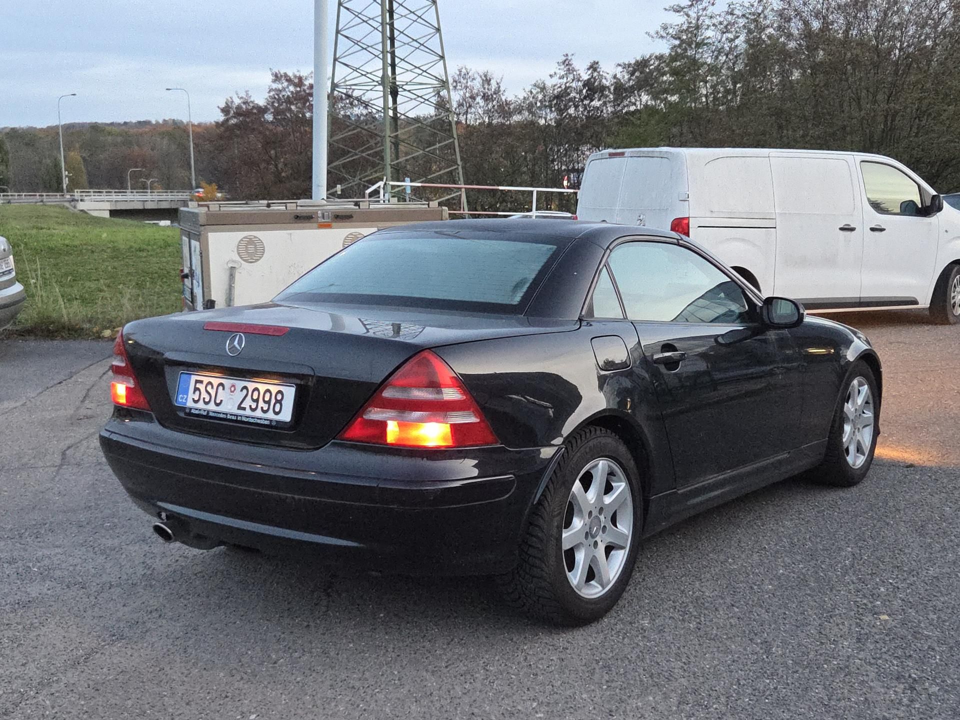 Mercedes-Benz SLK, na splátky všem od 10%akontace - fotka 4