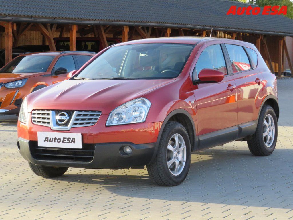 Nissan Qashqai, 2.0i,AC,tempo - fotka 3