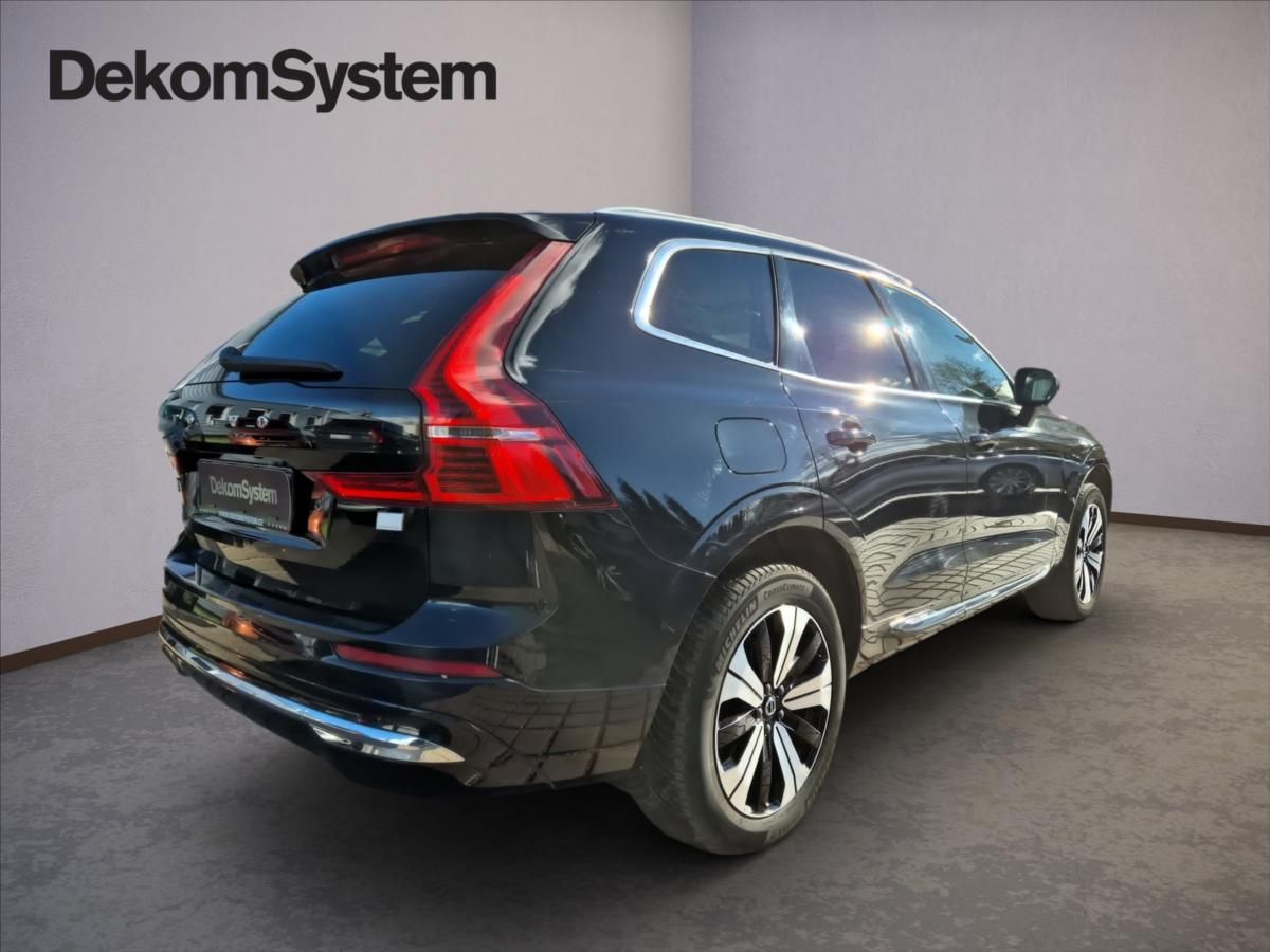 Volvo XC60, 2,0 T6 AWD RECHARGE PANORAMA - fotka 2