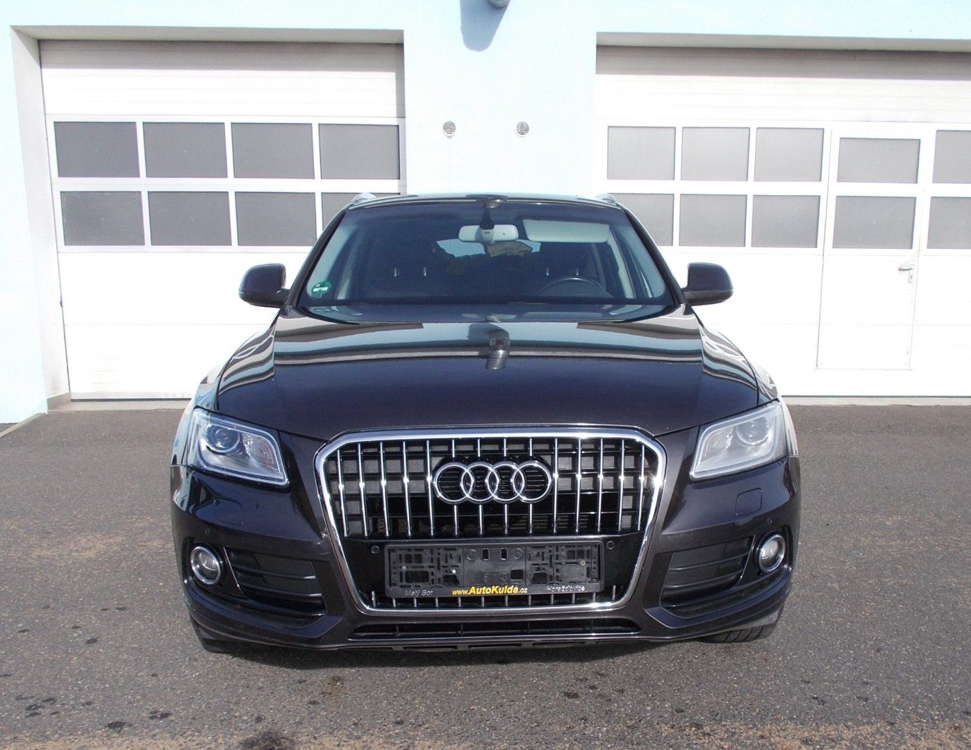 Audi Q5, Q5 2,0TDi,105kW, Bi-xenon, - fotka 2
