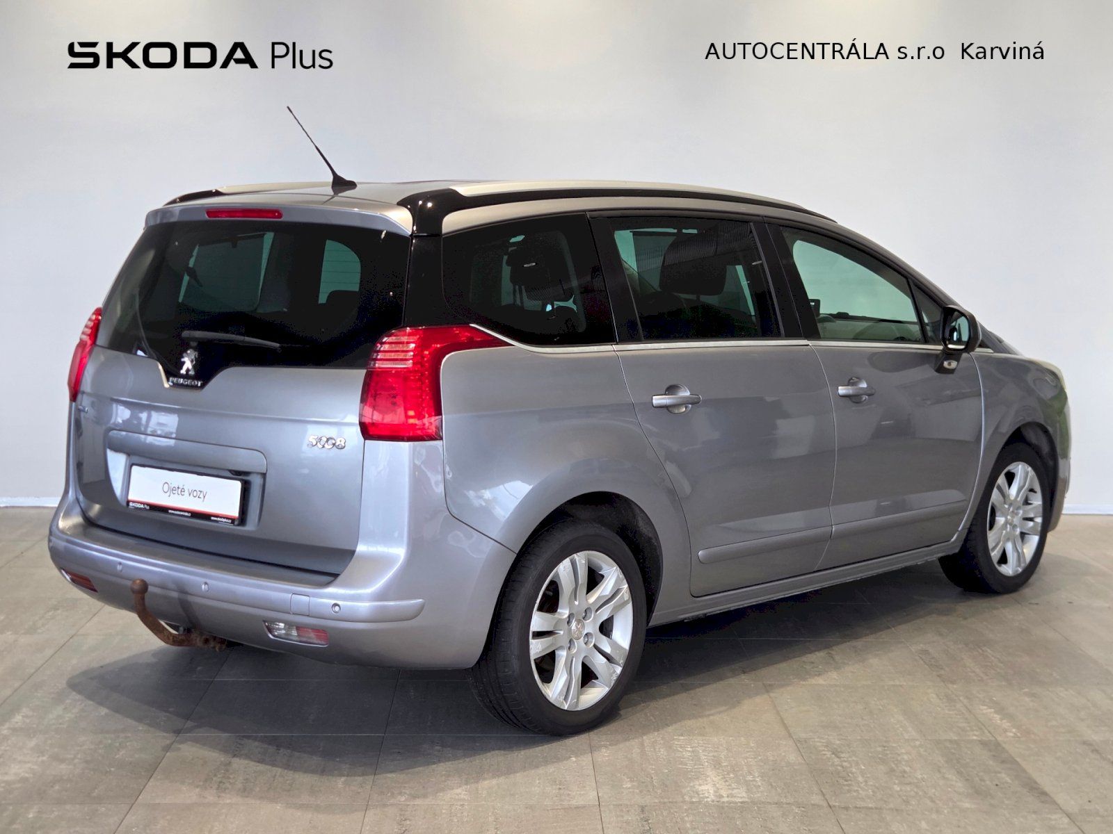 Peugeot 5008, 1,6 BlueHDi / 88 kW Allure 7 m - fotka 2