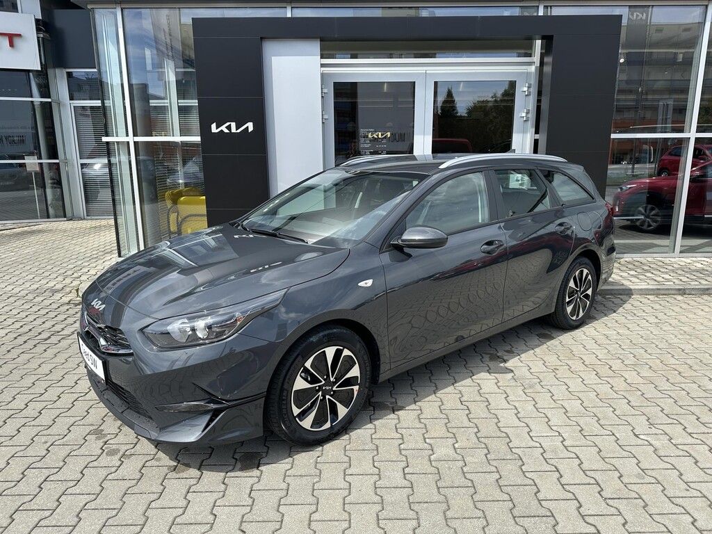 Kia Cee´d, 1,5 T-GDi 7DCT 103  kW SPIN - fotka 2