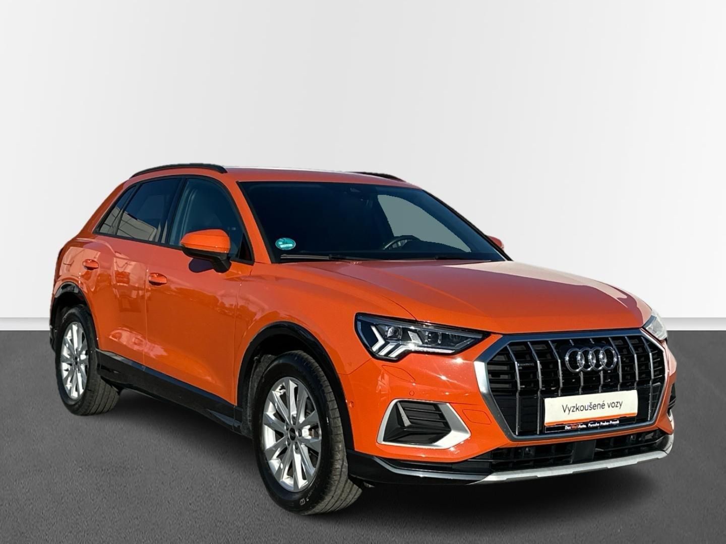 Audi Q3, Advanced 2.0 TDI 110 kW S tron - fotka 6