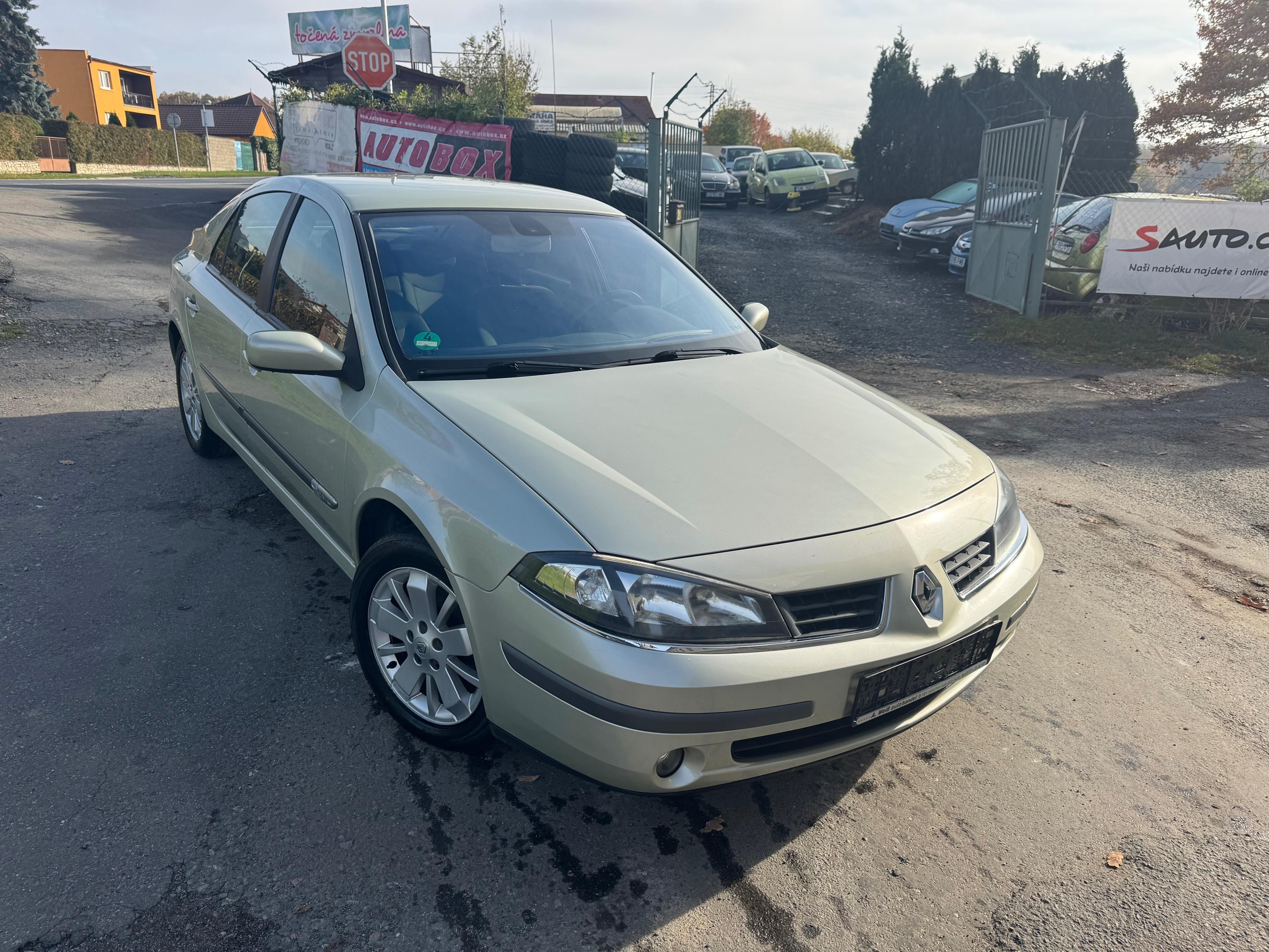 Renault Laguna, 2.0 16v 99kW.Klima - fotka 2