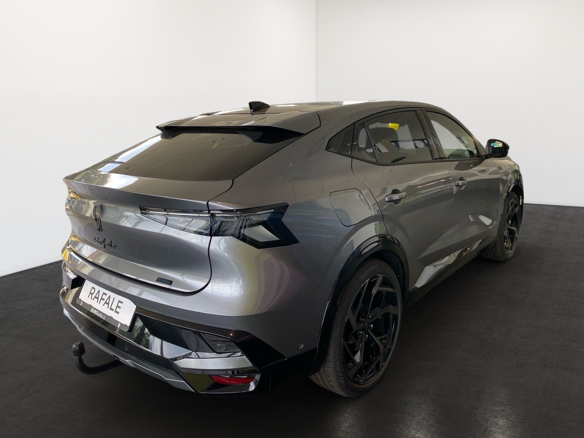 Renault Rafale, atelier Alpine E-Tech 4x4 300 - fotka 4