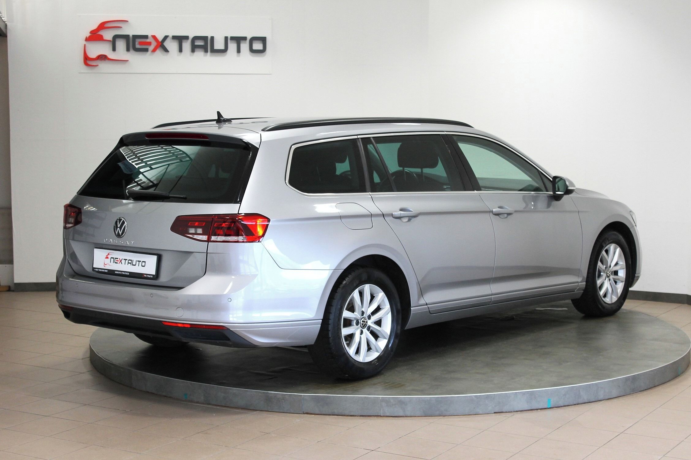 Volkswagen Passat Variant, 2.0 TDI 110kW DSG BUSINESS - fotka 5
