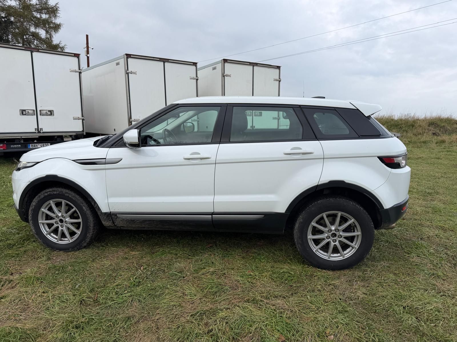 Land Rover Range Rover Evoque, 2.0TDi nové v CZ !127000km - fotka 3