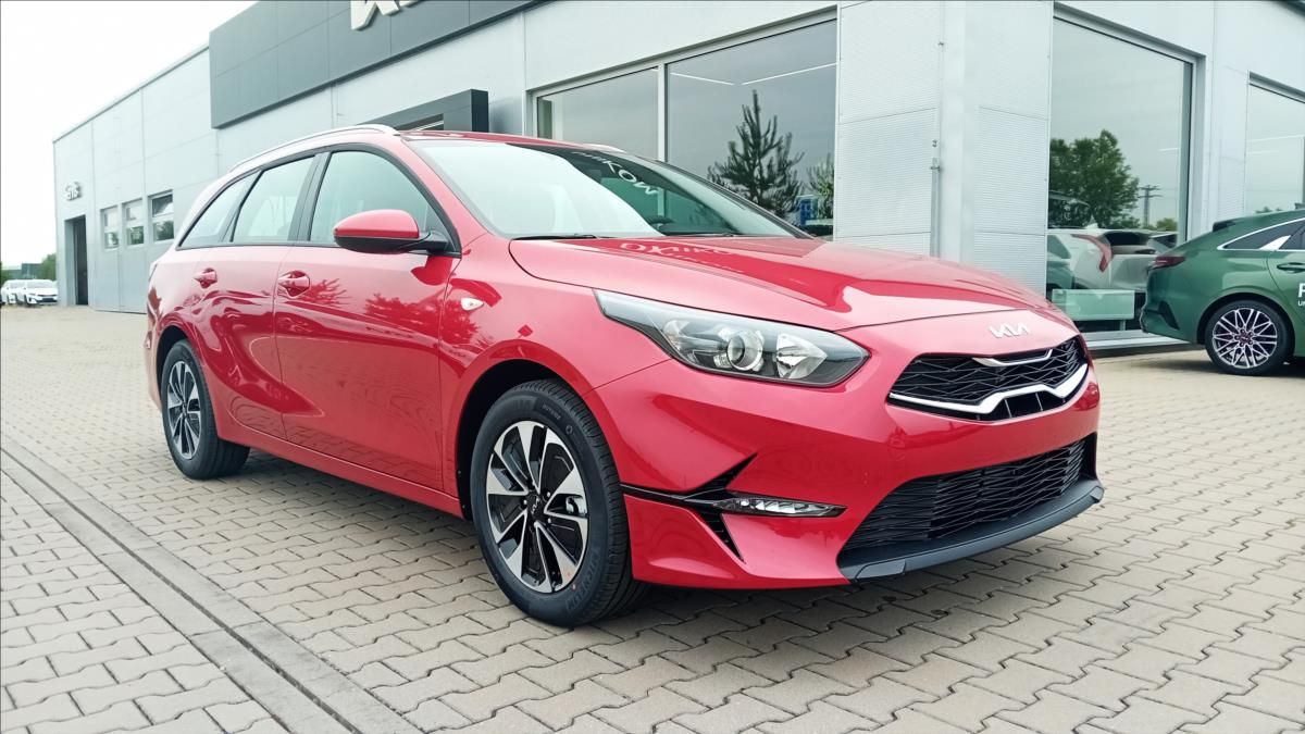 Kia Cee´d, 1,5 SW T-GDi 7DCT SPIN - fotka 3