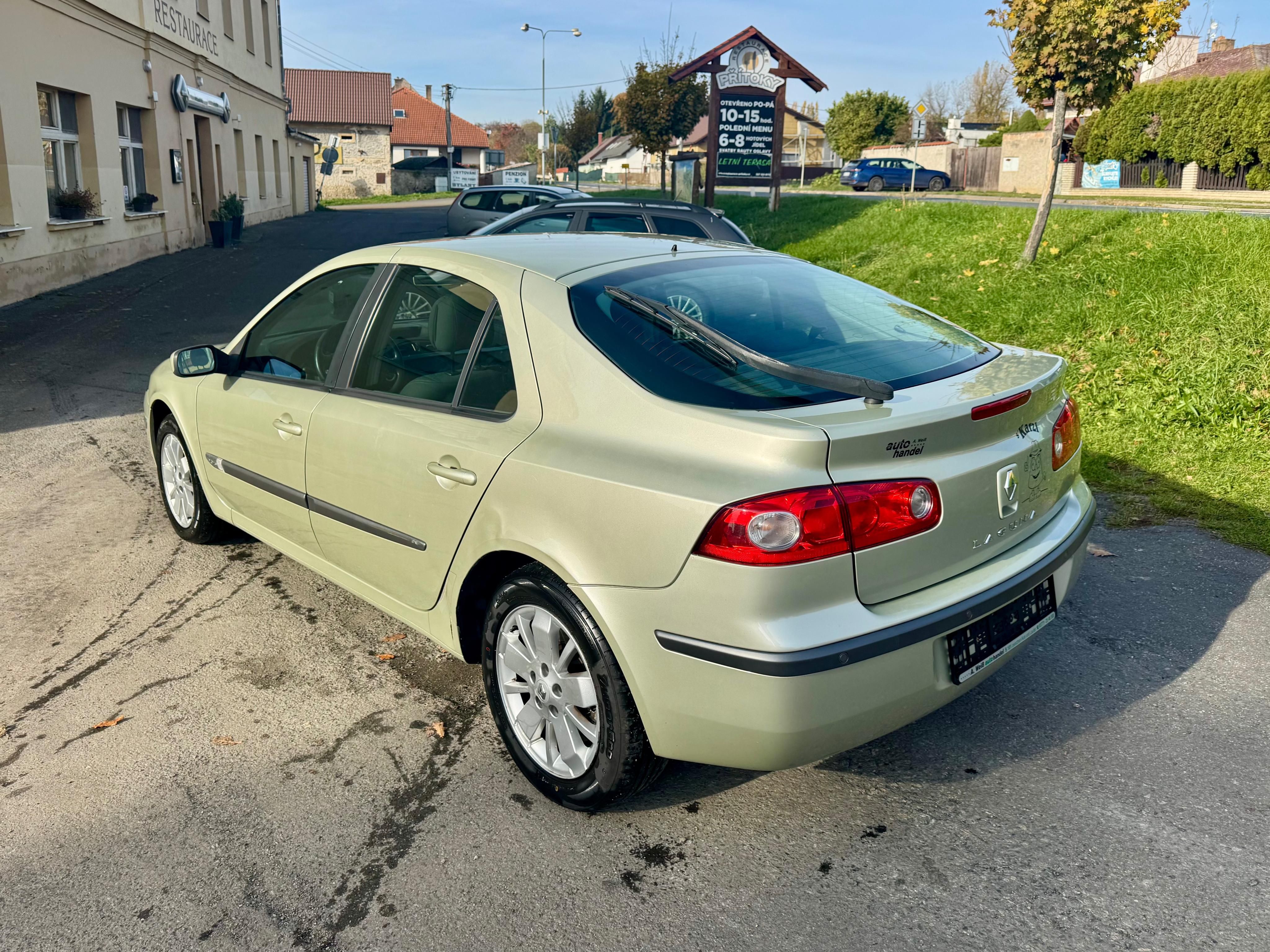 Renault Laguna, 2.0 16v 99kW.Klima - fotka 3
