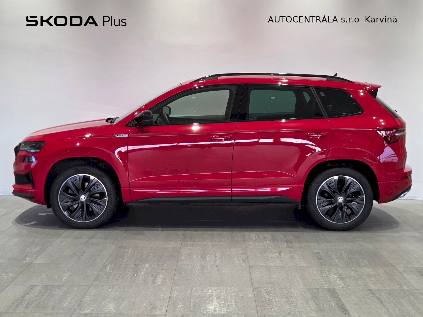 Škoda Karoq, 4X4 DSG 2,0 TSI / 140 kW Sport - fotka 3